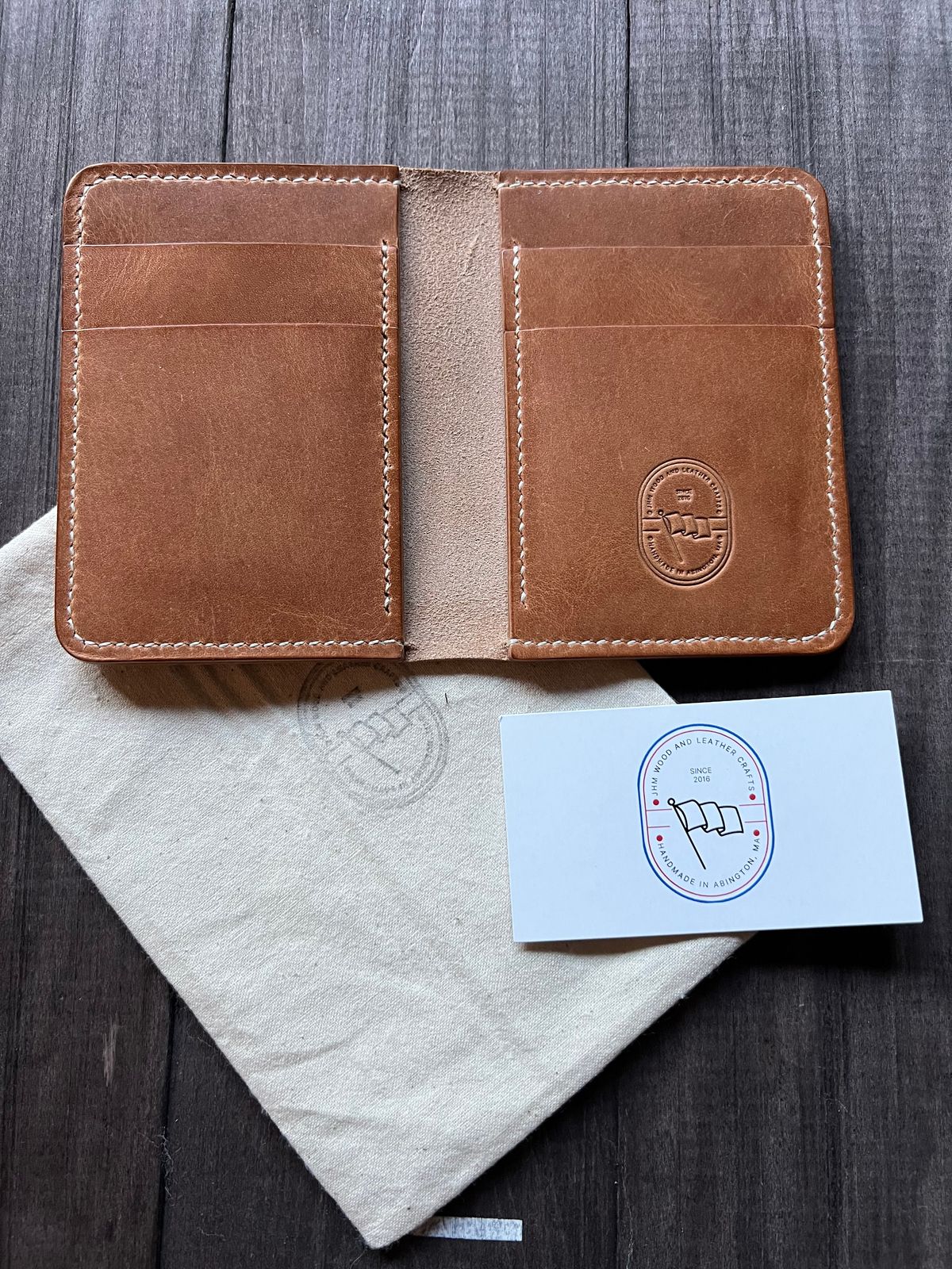 Photo by spiritualized50 on October 2, 2025 of the JHM Wood And Leather Crafts Vertical Wallet in Horween Natural Dublin.