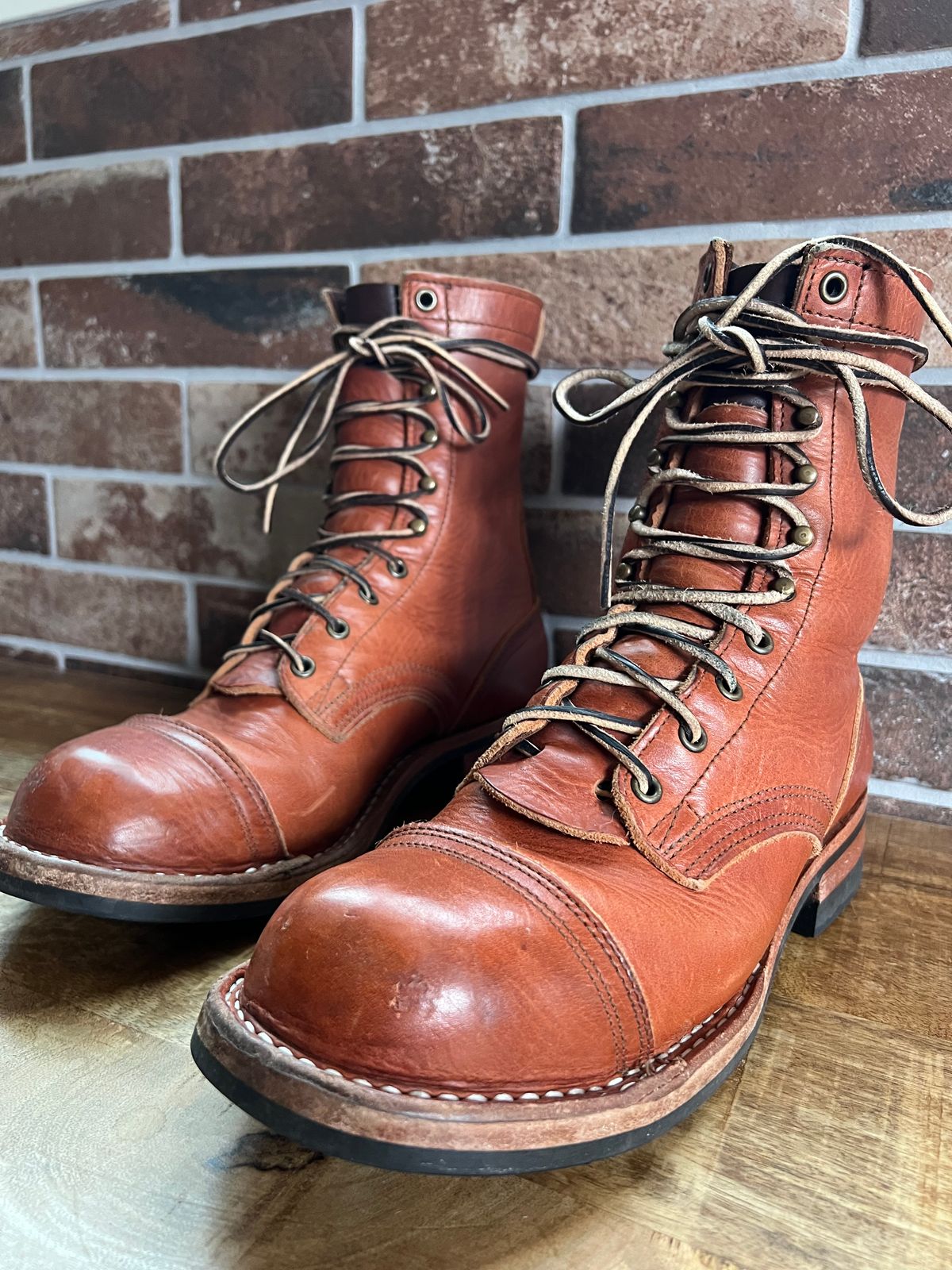 Photo by spiritualized50 on March 5, 2026 of the Nicks DomePro in Horween English Tan Dublin.