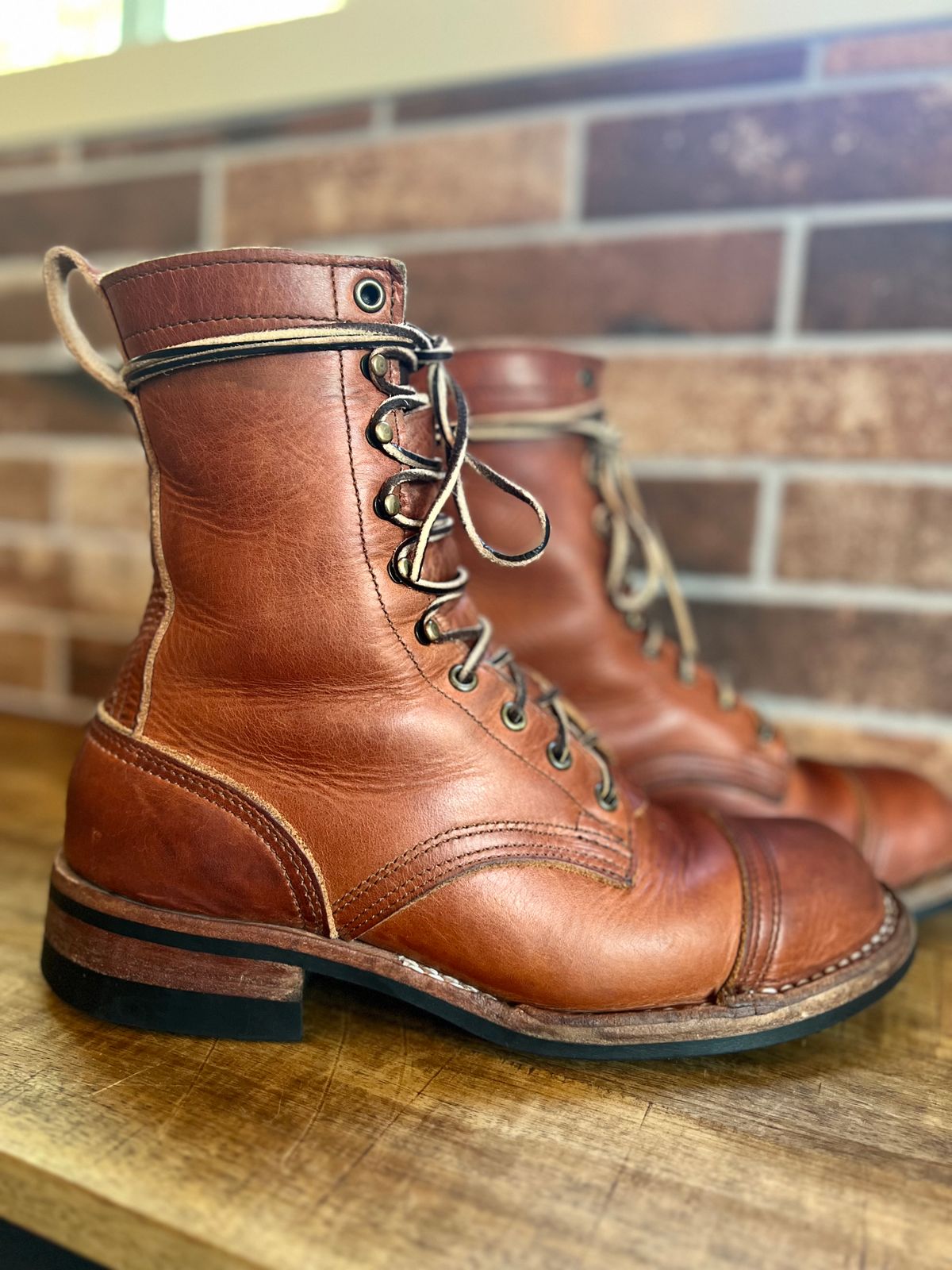 Photo by spiritualized50 on April 4, 2026 of the Nicks DomePro in Horween English Tan Dublin.