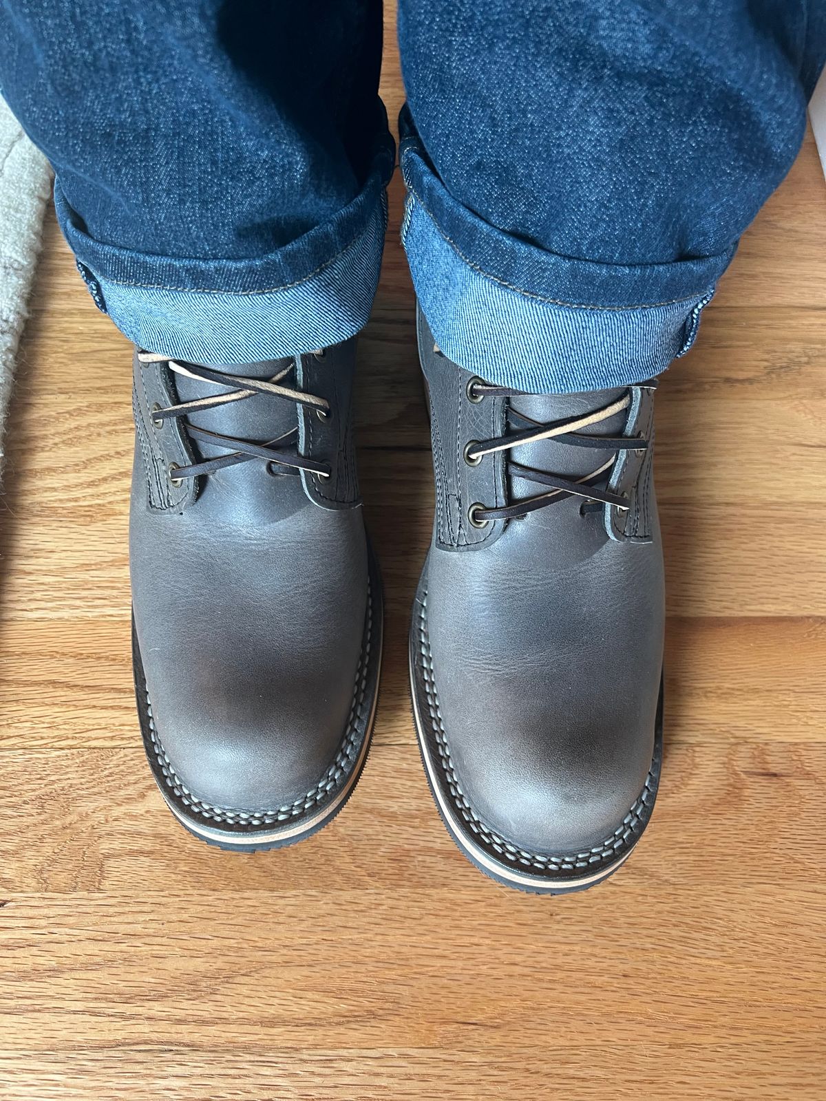 Photo by spiritualized50 on April 28, 2026 of the Nicks MTO in Cypress Light Grey.