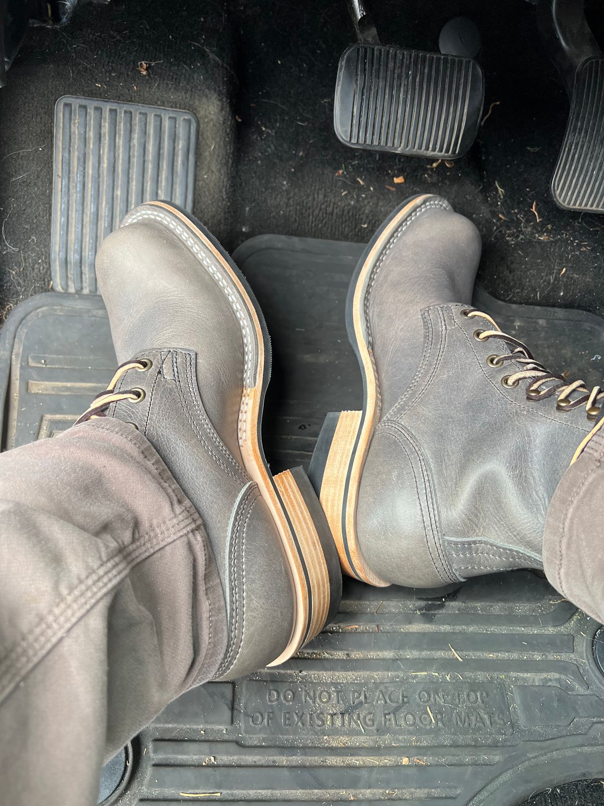 Photo by spiritualized50 on May 29, 2026 of the Nicks MTO in Cypress Light Grey.