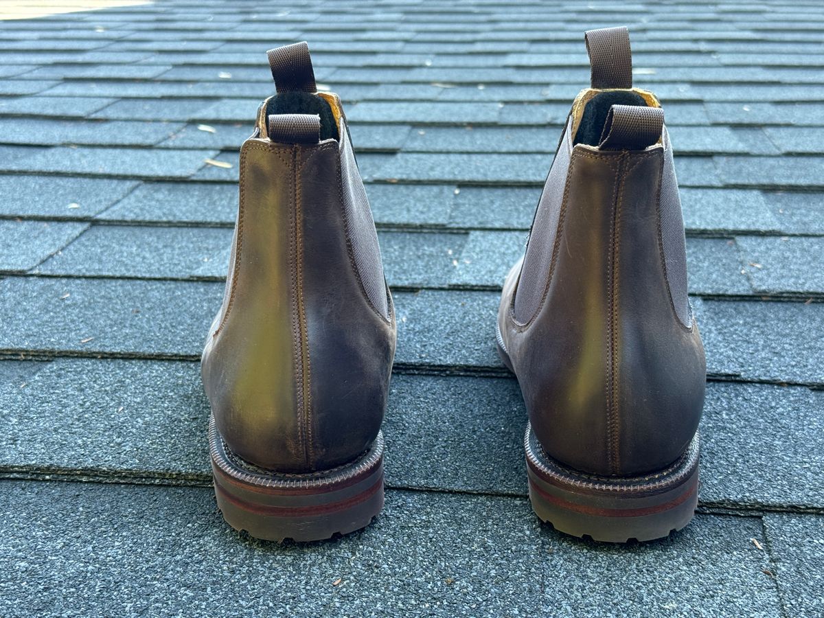 Photo by SYNTHESIZER on September 30, 2025 of the Meermin Wholecut Chelsea Boot in Brown Waxy Calf.