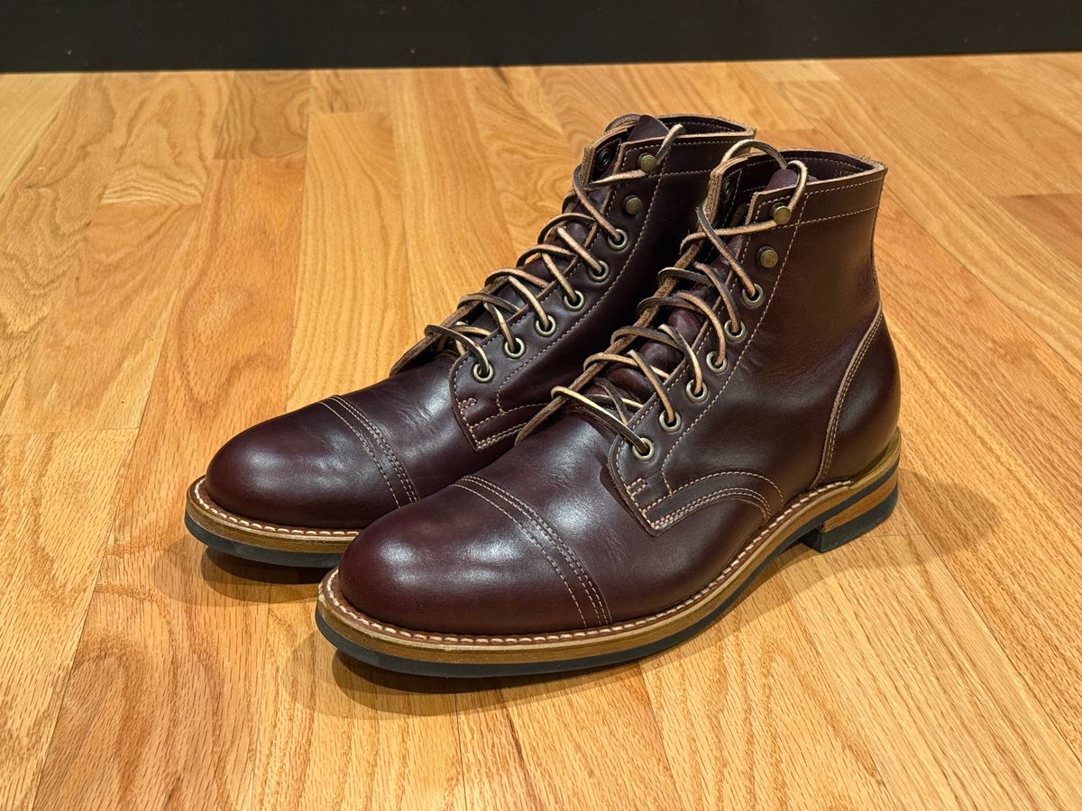 Photo by SYNTHESIZER on January 5, 2025 of the Truman Cap Toe Boot in Seidel Bay Double Shot.