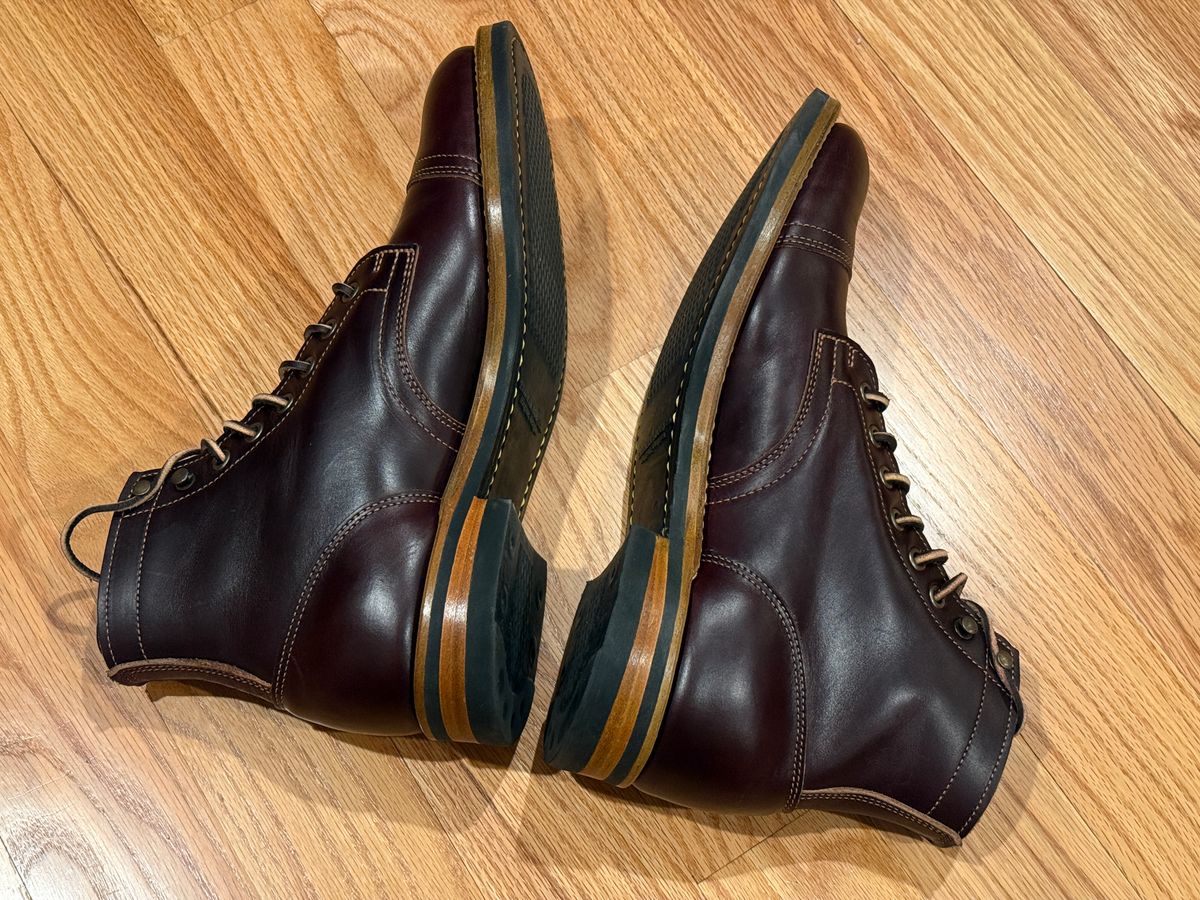 Photo by SYNTHESIZER on January 5, 2025 of the Truman Cap Toe Boot in Seidel Bay Double Shot.