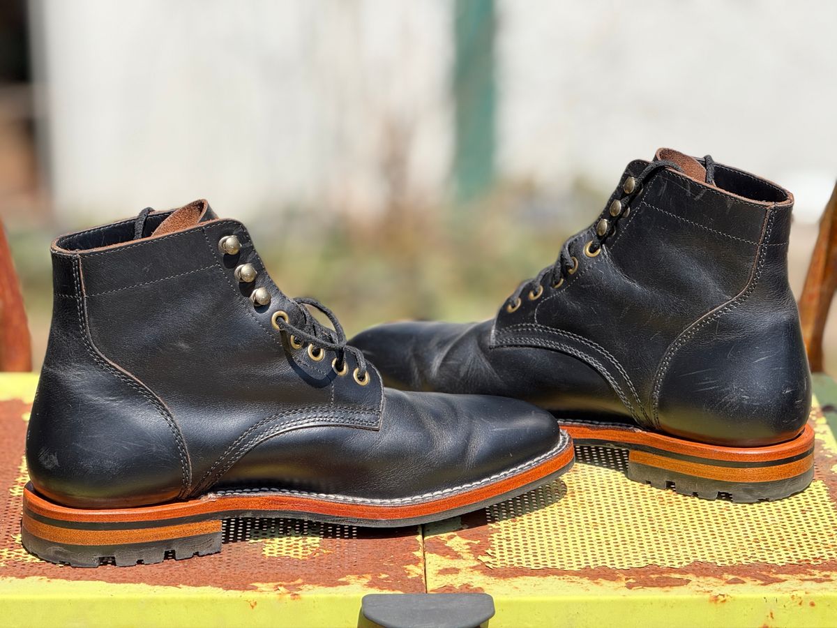 Photo by SYNTHESIZER on April 10, 2025 of the Parkhurst The Allen in Black Veg Tan Teacore.