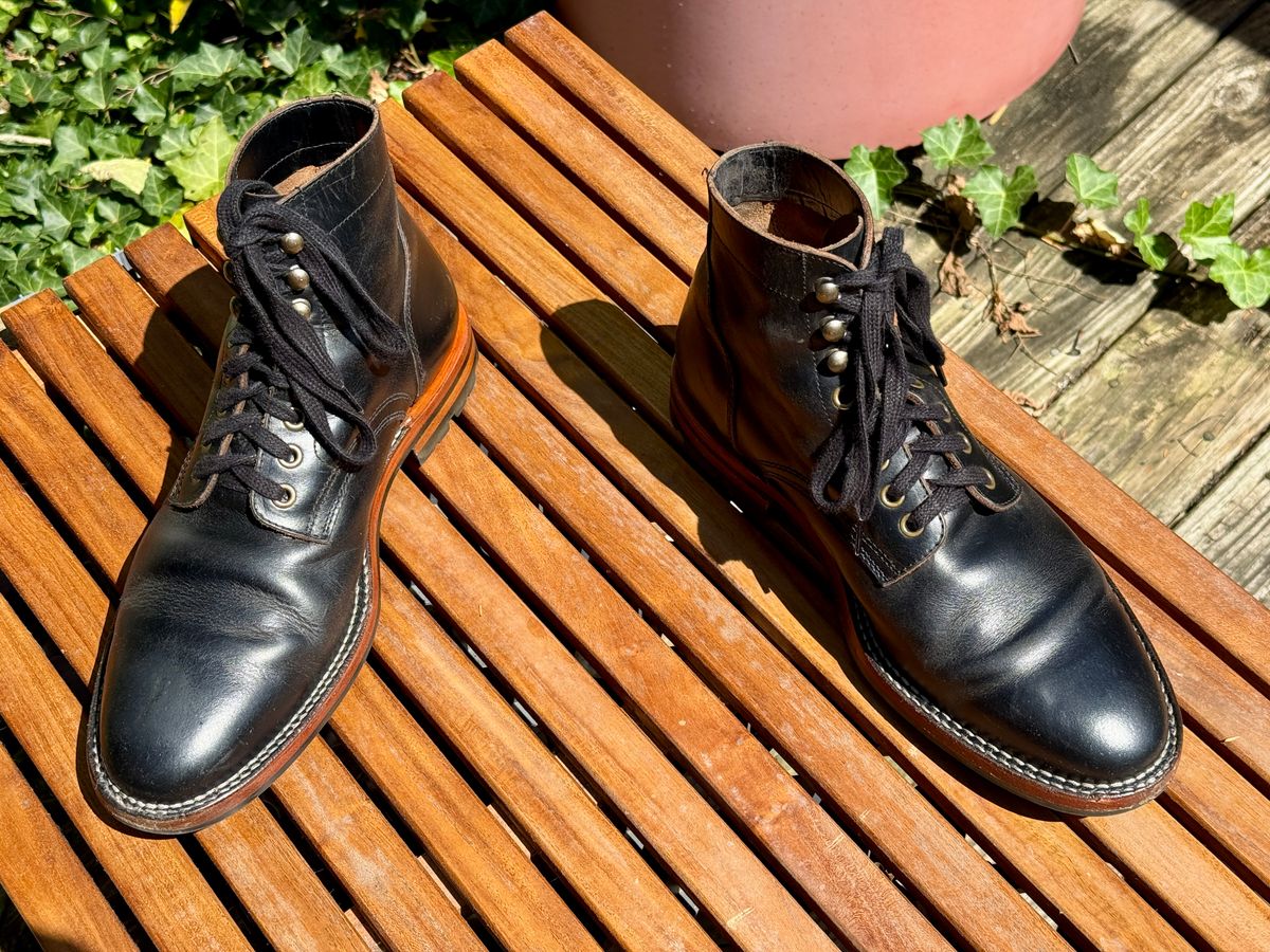 Photo by SYNTHESIZER on September 6, 2025 of the Parkhurst The Allen in Black Veg Tan Teacore.