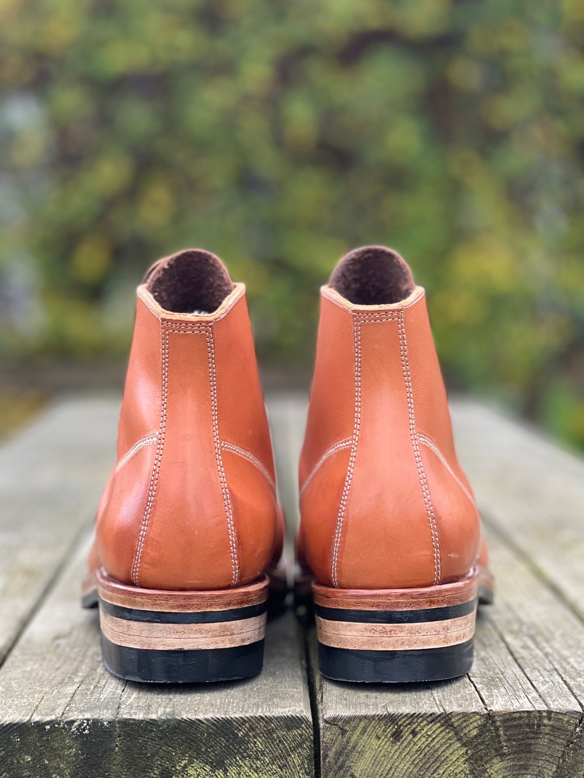 Photo by Lindtveit on November 1, 2024 of the Kristian Lindtveit Custom Model in Granberg Veg Tan.