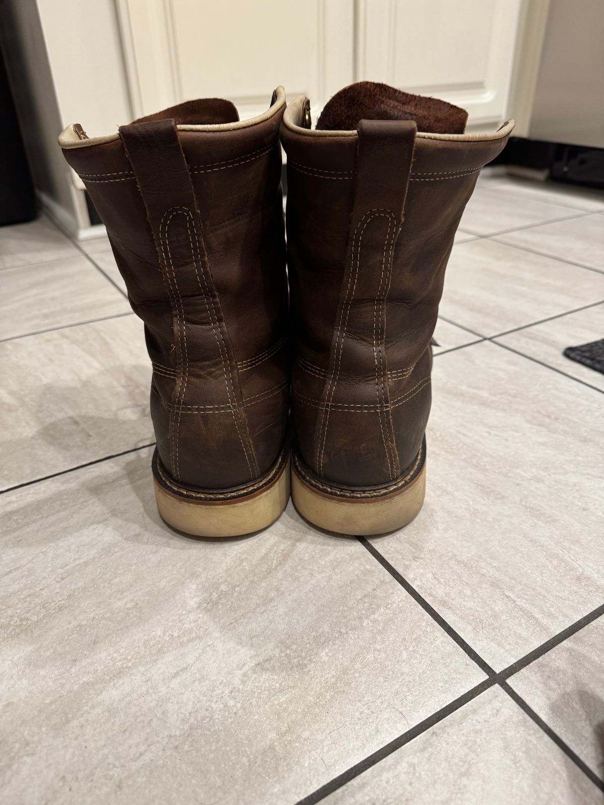 Photo by thwompd on March 2, 2025 of the Thorogood American Heritage 8" Moc Toe in Seidel Trail Crazy Horse.
