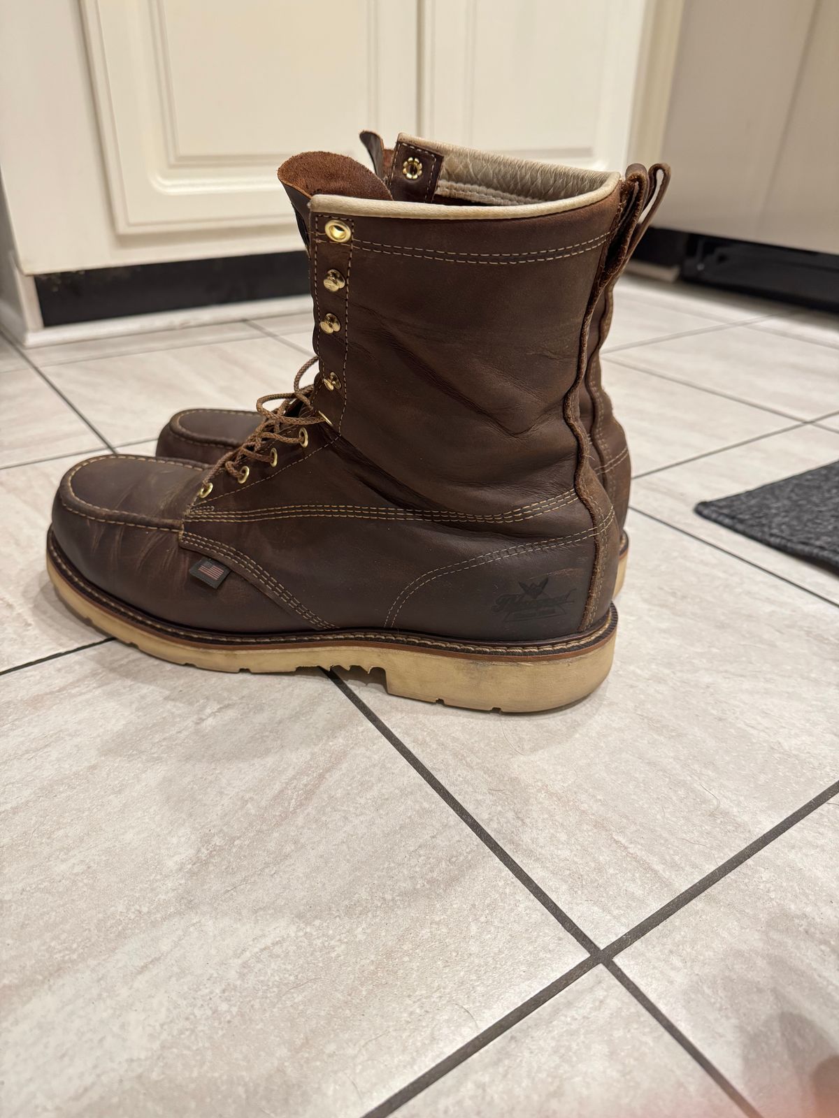 Photo by thwompd on March 2, 2025 of the Thorogood American Heritage 8" Moc Toe in Seidel Trail Crazy Horse.