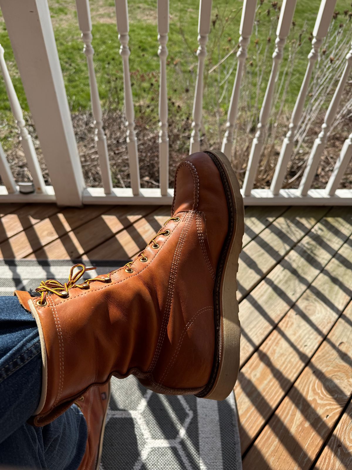Photo by thwompd on March 26, 2025 of the Thorogood American Heritage 8" Moc Toe in Tobacco Gladiator Oil-Tanned.