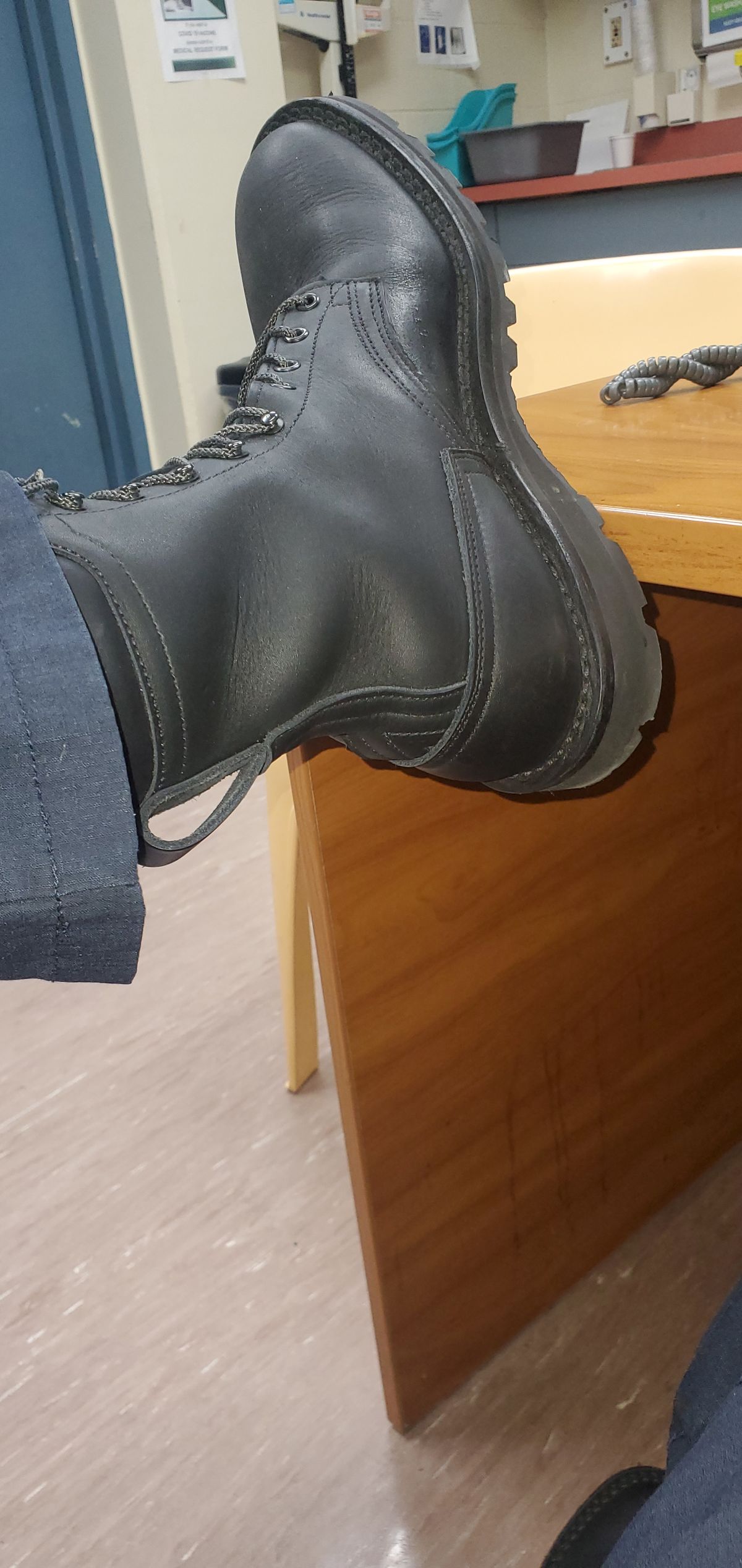 Photo by sfmattsf on October 3, 2024 of the Nicks Tactical in Seidel MaxSupport Black.