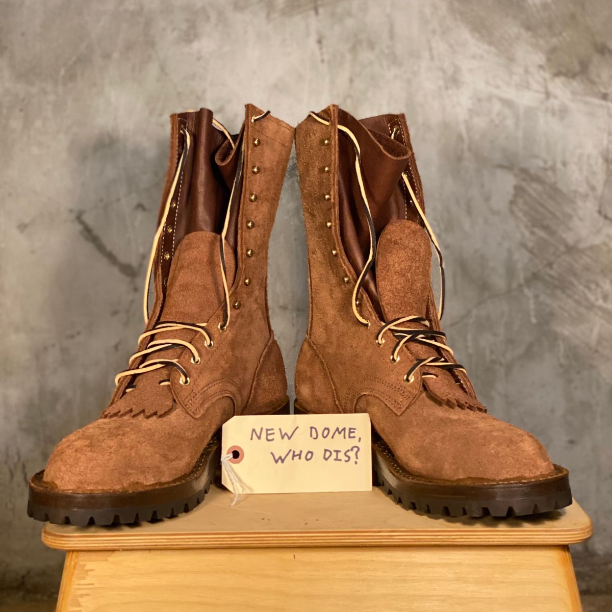 Photo by SerotinousCone on October 2, 2025 of the Frank's Boots Ground Pounder in Seidel Chocolate Oil Tan Roughout.