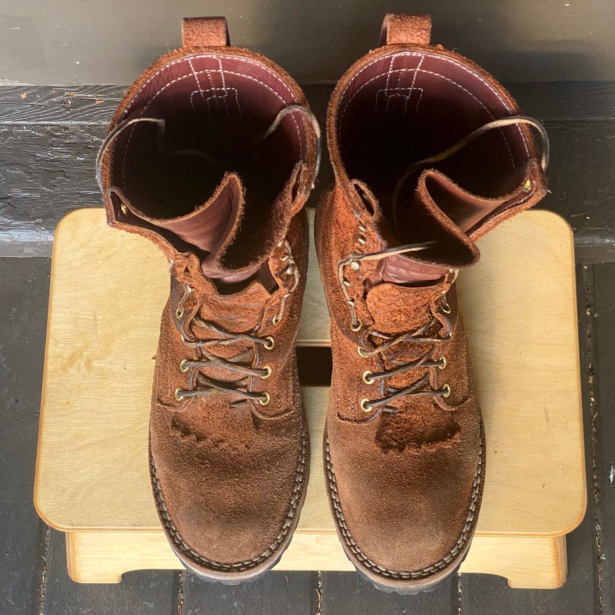 Photo by SerotinousCone on January 5, 2026 of the Frank's Boots Ground Pounder in Seidel Chocolate Oil Tan Roughout.