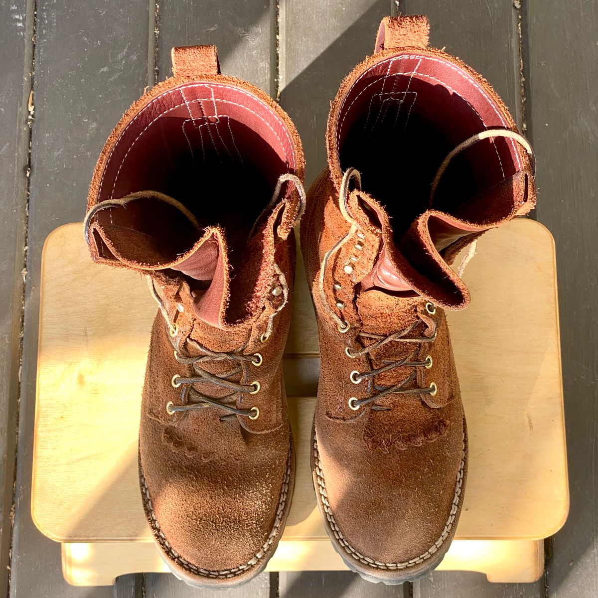 Photo by SerotinousCone on February 5, 2026 of the Frank's Boots Ground Pounder in Seidel Chocolate Oil Tan Roughout.