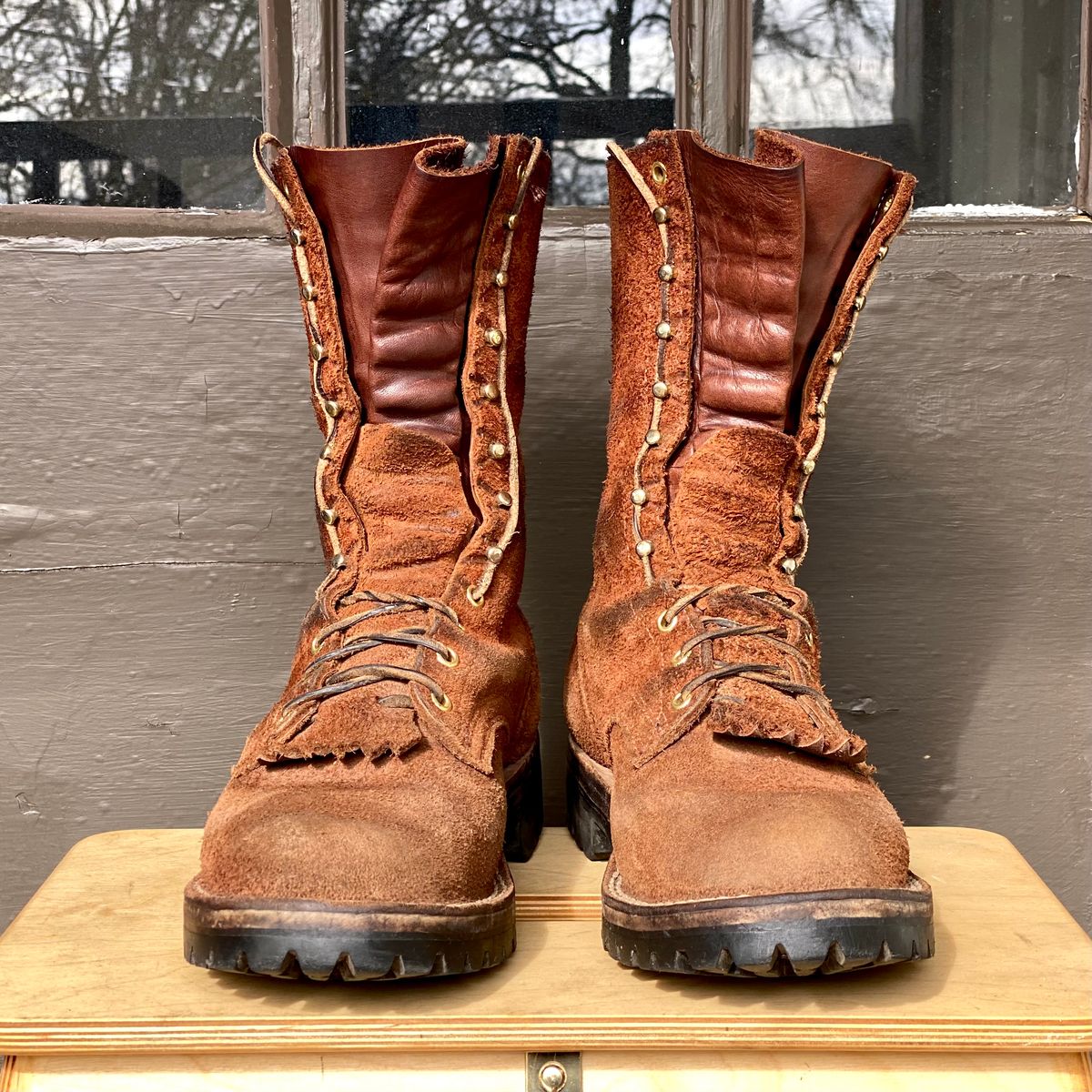 Photo by SerotinousCone on March 1, 2026 of the Frank's Boots Ground Pounder in Seidel Chocolate Oil Tan Roughout.
