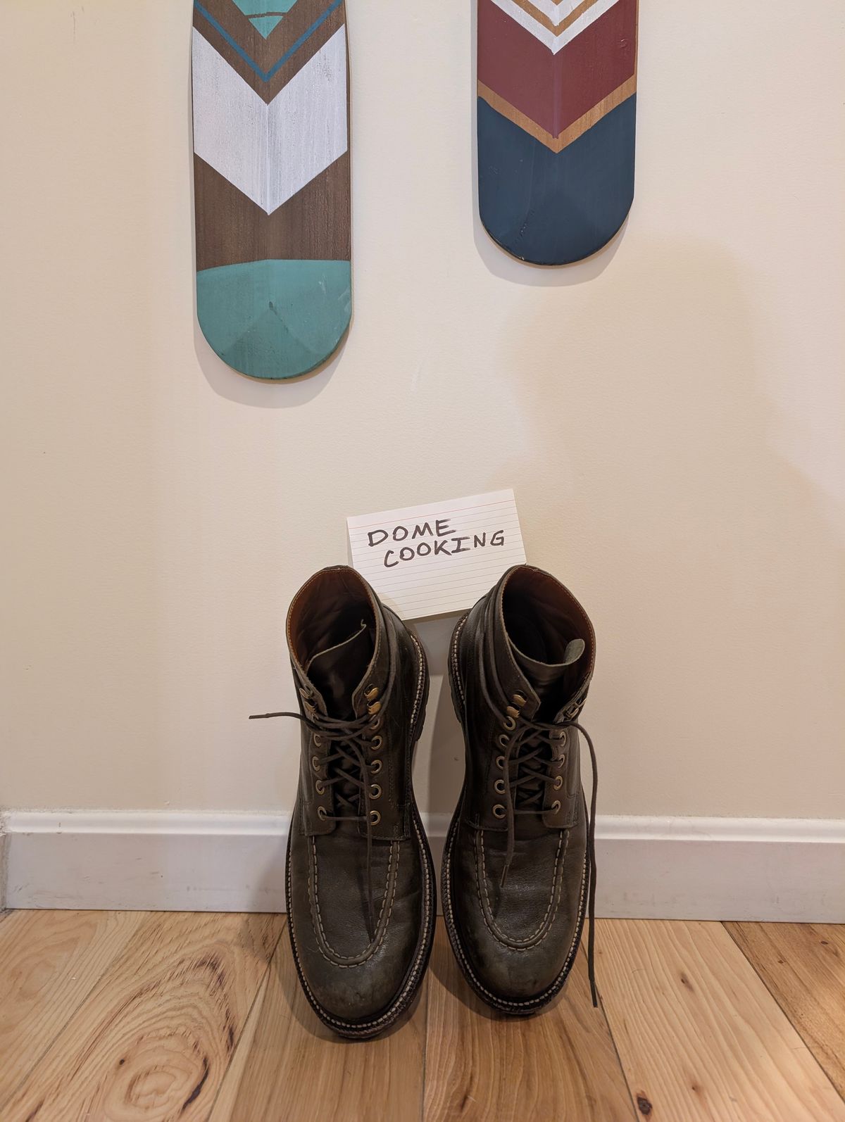 Photo by donkey008 on November 3, 2025 of the Grant Stone Brass Boot in Jungle Kangaroo Maryam Tannery.