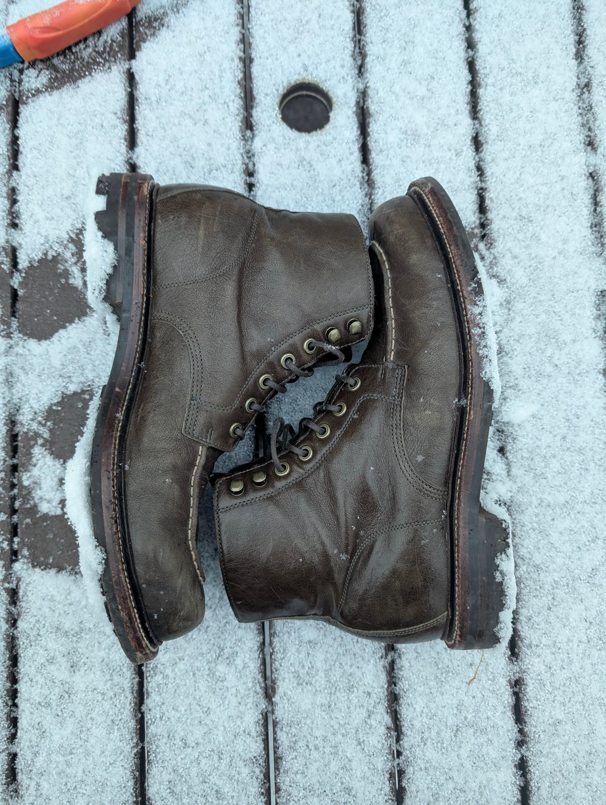 Photo by donkey008 on December 5, 2025 of the Grant Stone Brass Boot in Jungle Kangaroo Maryam Tannery.