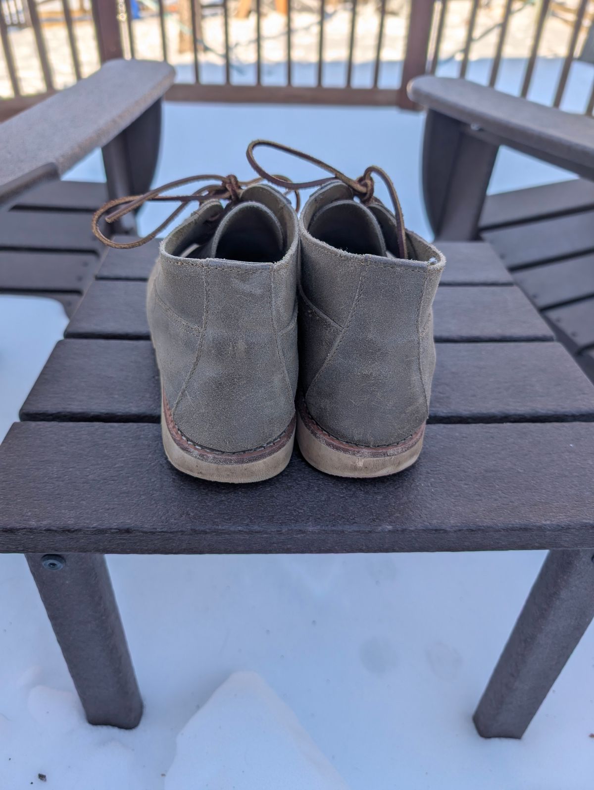 Photo by donkey008 on February 1, 2026 of the Rancourt & Co. Acadia Chukka Redux in C.F. Stead Driftwood Waxy Commander.