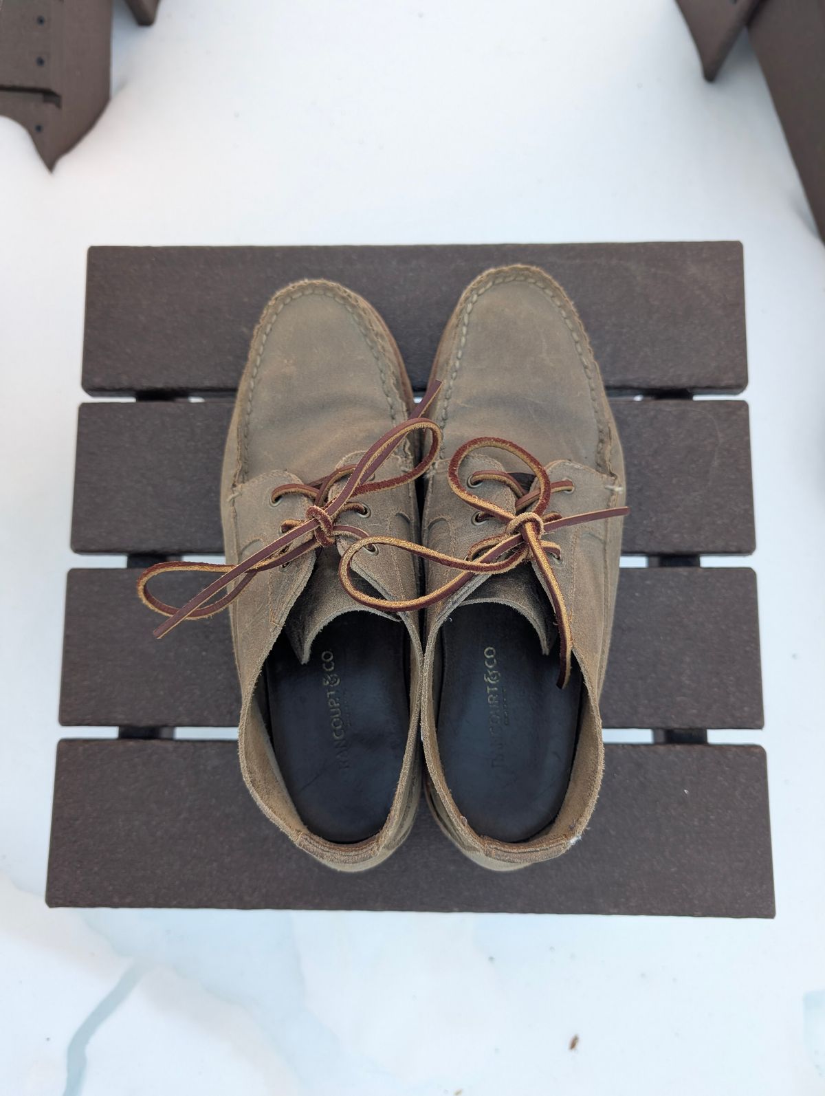 Photo by donkey008 on February 1, 2026 of the Rancourt & Co. Acadia Chukka Redux in C.F. Stead Driftwood Waxy Commander.