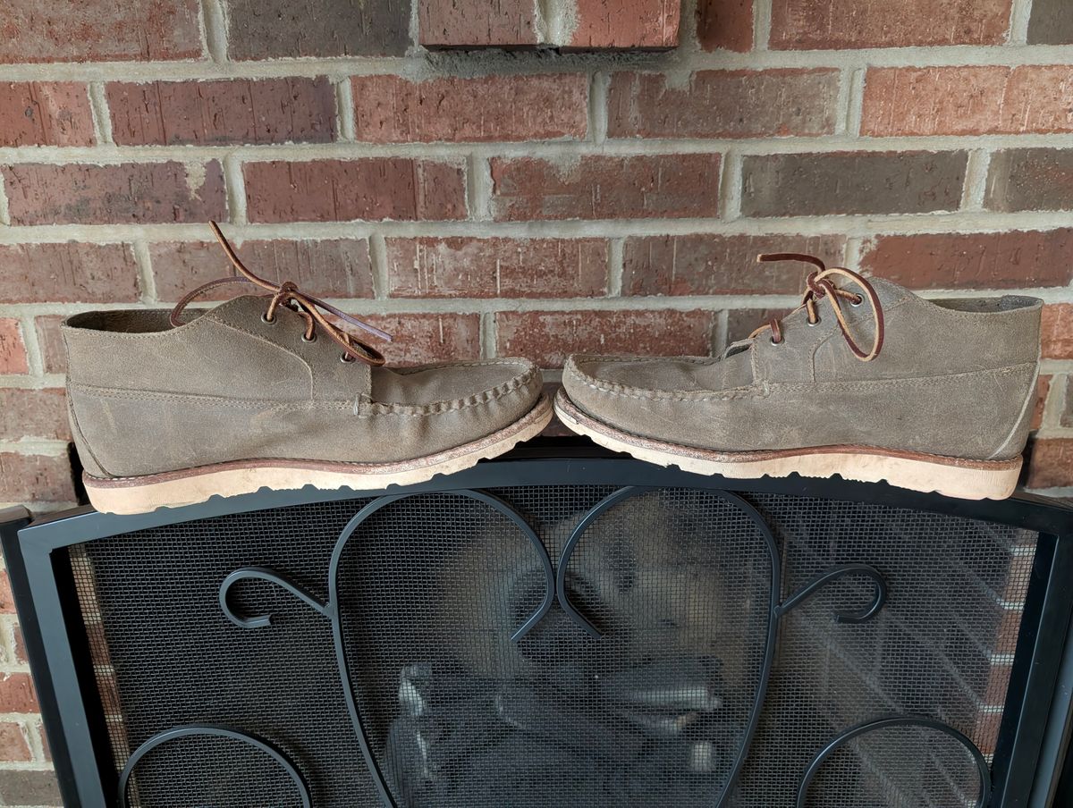 Photo by donkey008 on March 3, 2026 of the Rancourt & Co. Acadia Chukka Redux in C.F. Stead Driftwood Waxy Commander.