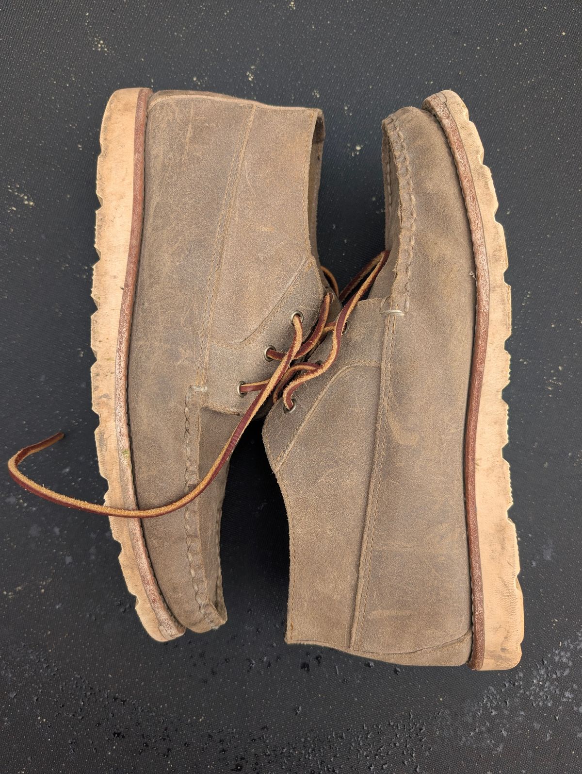 Photo by donkey008 on April 3, 2026 of the Rancourt & Co. Acadia Chukka Redux in C.F. Stead Driftwood Waxy Commander.