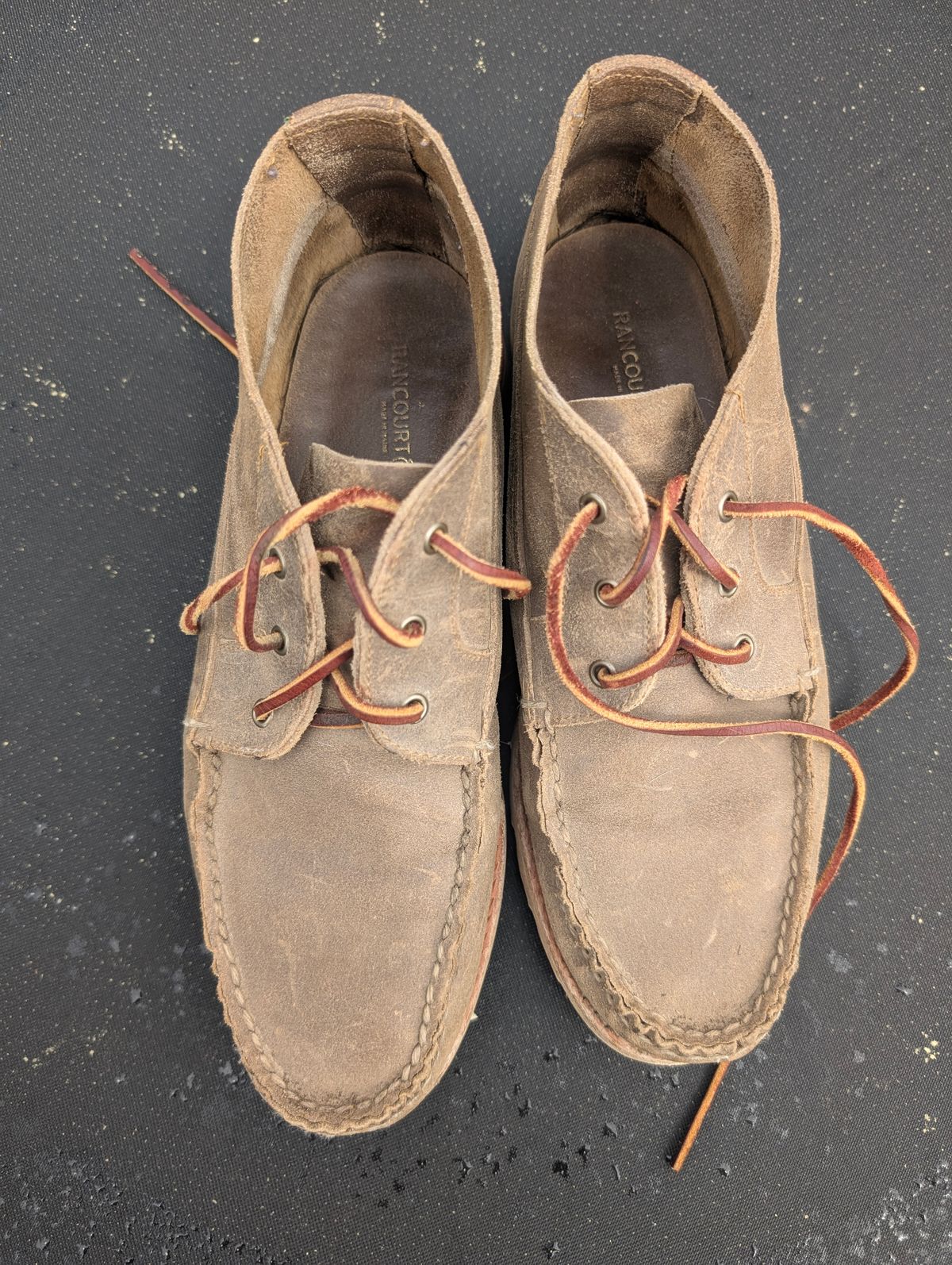 Photo by donkey008 on April 3, 2026 of the Rancourt & Co. Acadia Chukka Redux in C.F. Stead Driftwood Waxy Commander.