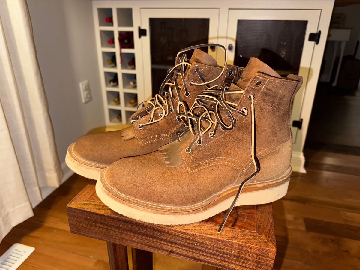 Photo by AFrat on February 21, 2025 of the White's C350-CS in Seidel Distressed Roughout.