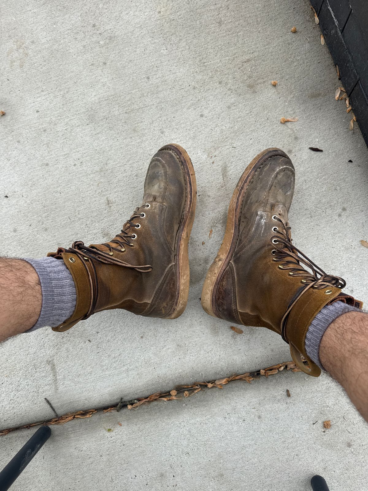 Photo by AFrat on April 26, 2025 of the Nicks Moc Toe in Tasman Leather Group Coyote Roughout.