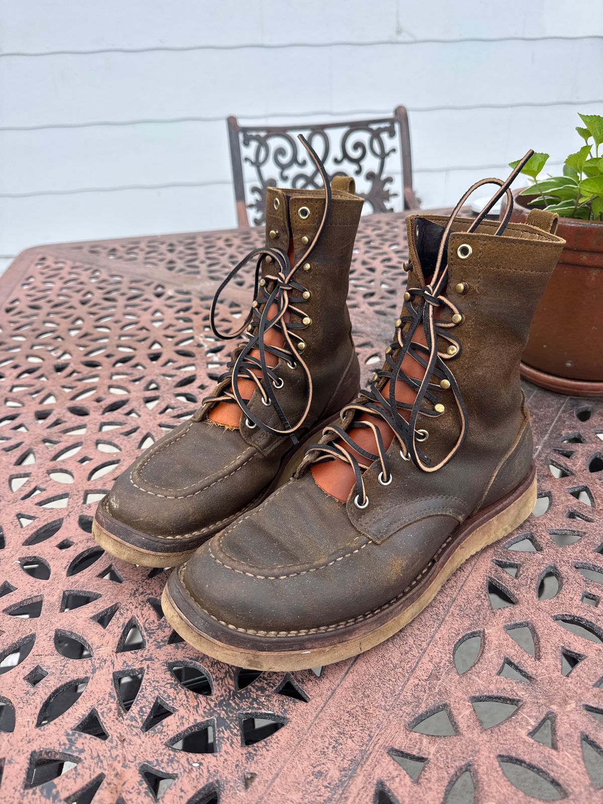 Photo by AFrat on May 18, 2025 of the Nicks Moc Toe in Tasman Leather Group Coyote Roughout.