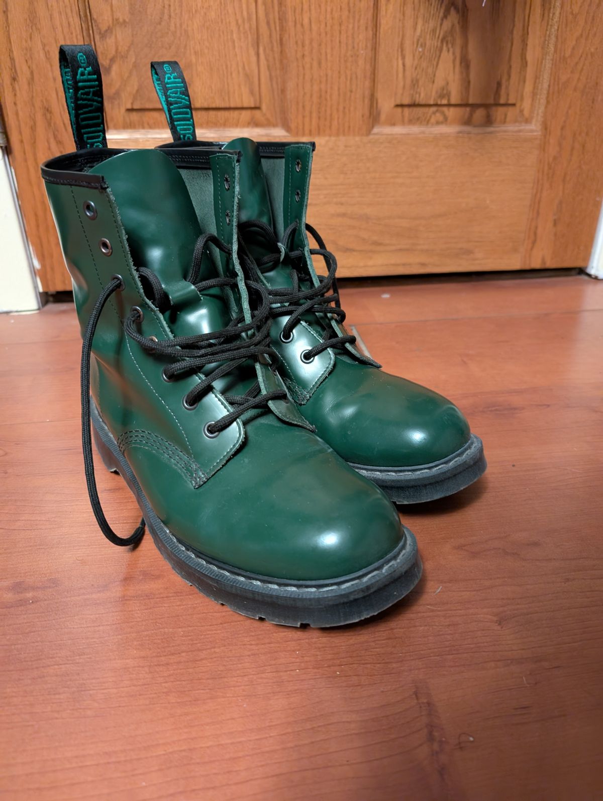 Photo by Spud_Murphy99 on August 7, 2025 of the Solovair 8 Eye Derby Boot in Green Hi-Shine.
