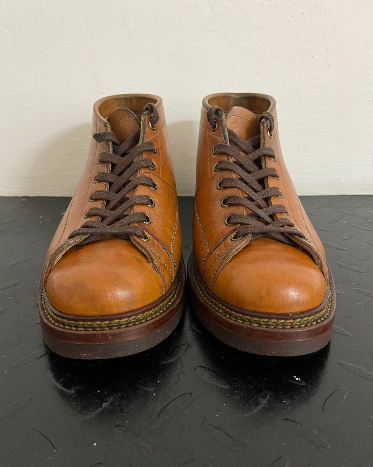 Photo by arnolddkoot on December 31, 2025 of the Sagara Cordmaster in Maryam Natural Horsebutt.