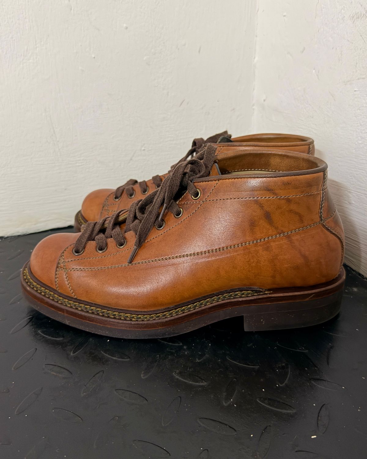 Photo by arnolddkoot on February 1, 2026 of the Sagara Cordmaster in Maryam Natural Horsebutt.