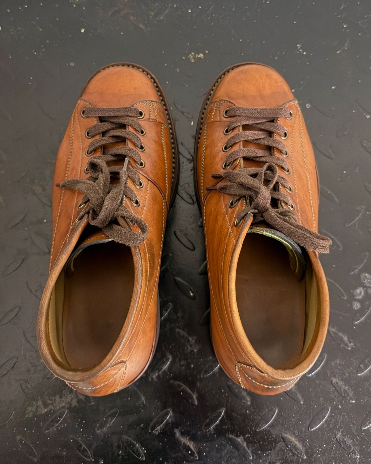 Photo by arnolddkoot on February 1, 2026 of the Sagara Cordmaster in Maryam Natural Horsebutt.