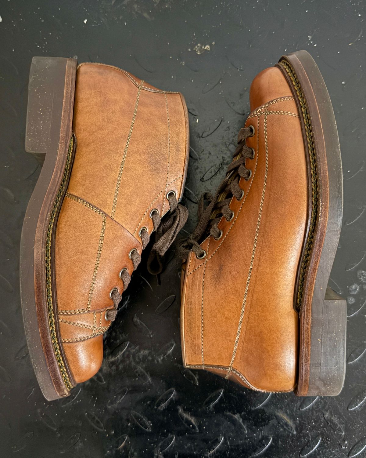 Photo by arnolddkoot on March 1, 2026 of the Sagara Cordmaster in Maryam Natural Horsebutt.