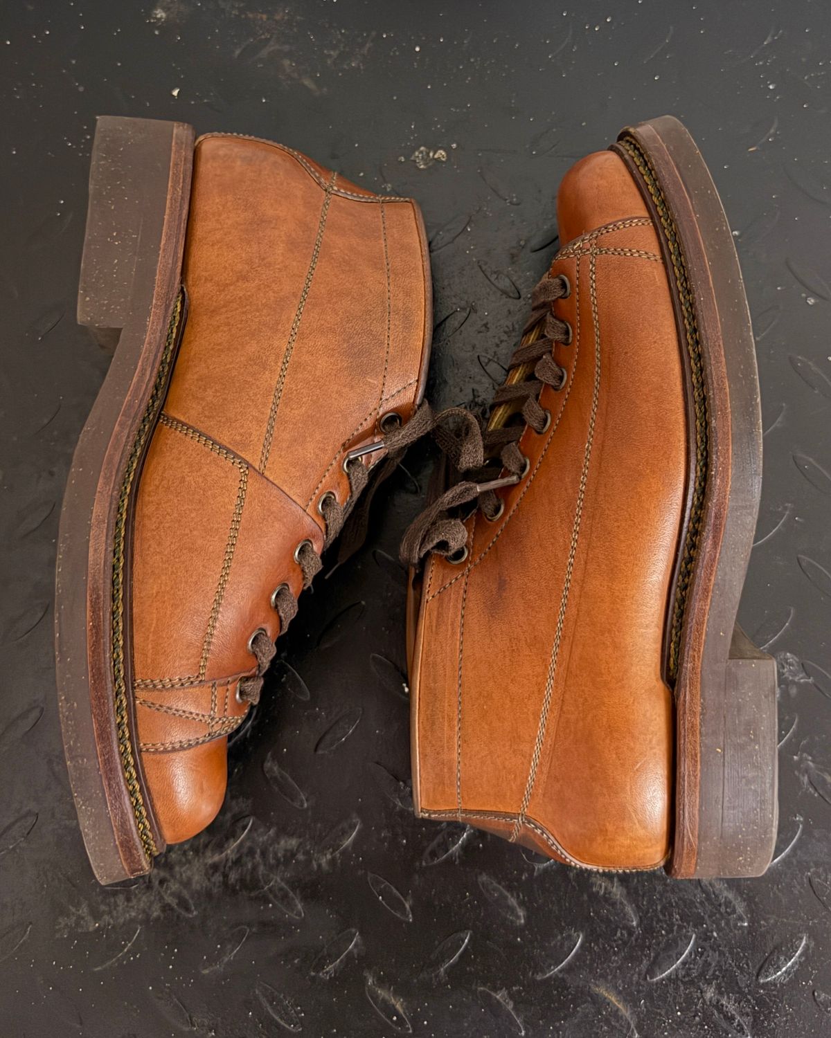 Photo by arnolddkoot on April 1, 2026 of the Sagara Cordmaster in Maryam Natural Horsebutt.