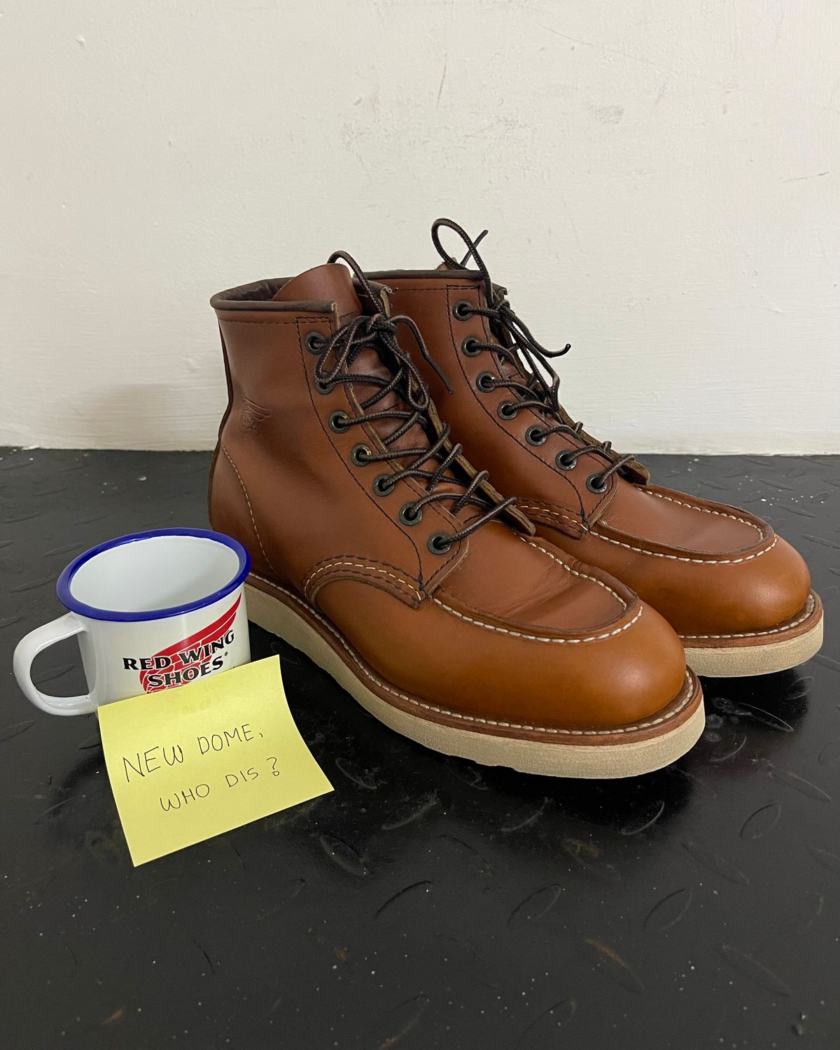 Photo by arnldkt on October 1, 2025 of the Red Wing 6-Inch Classic Moc in S.B. Foot Oro-Iginal.