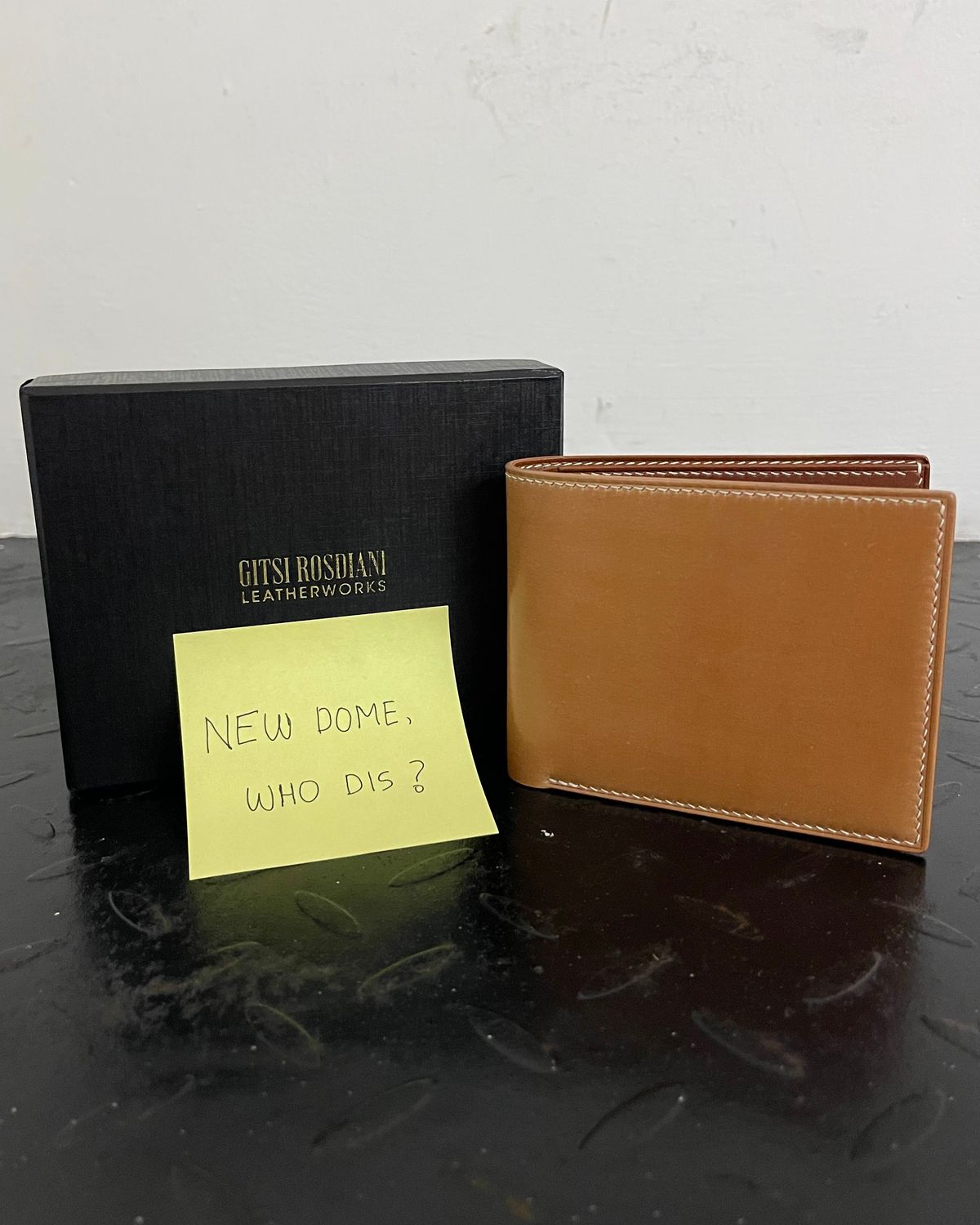 Photo by arnldkt on October 1, 2025 of the GitsiRosdiani Bifold Wallet in Shinki Natural Shell Cordovan & Conceria Walpier Brown Buttero.