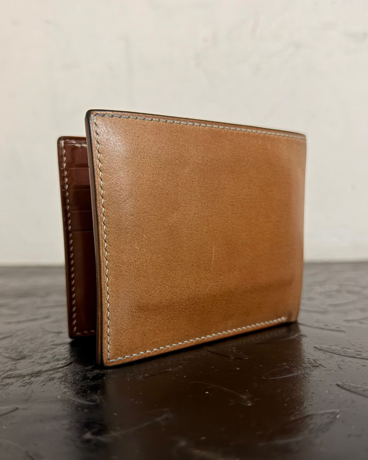 Photo by arnolddkoot on March 1, 2026 of the GitsiRosdiani Bifold Wallet in Shinki Natural Shell Cordovan & Conceria Walpier Brown Buttero.