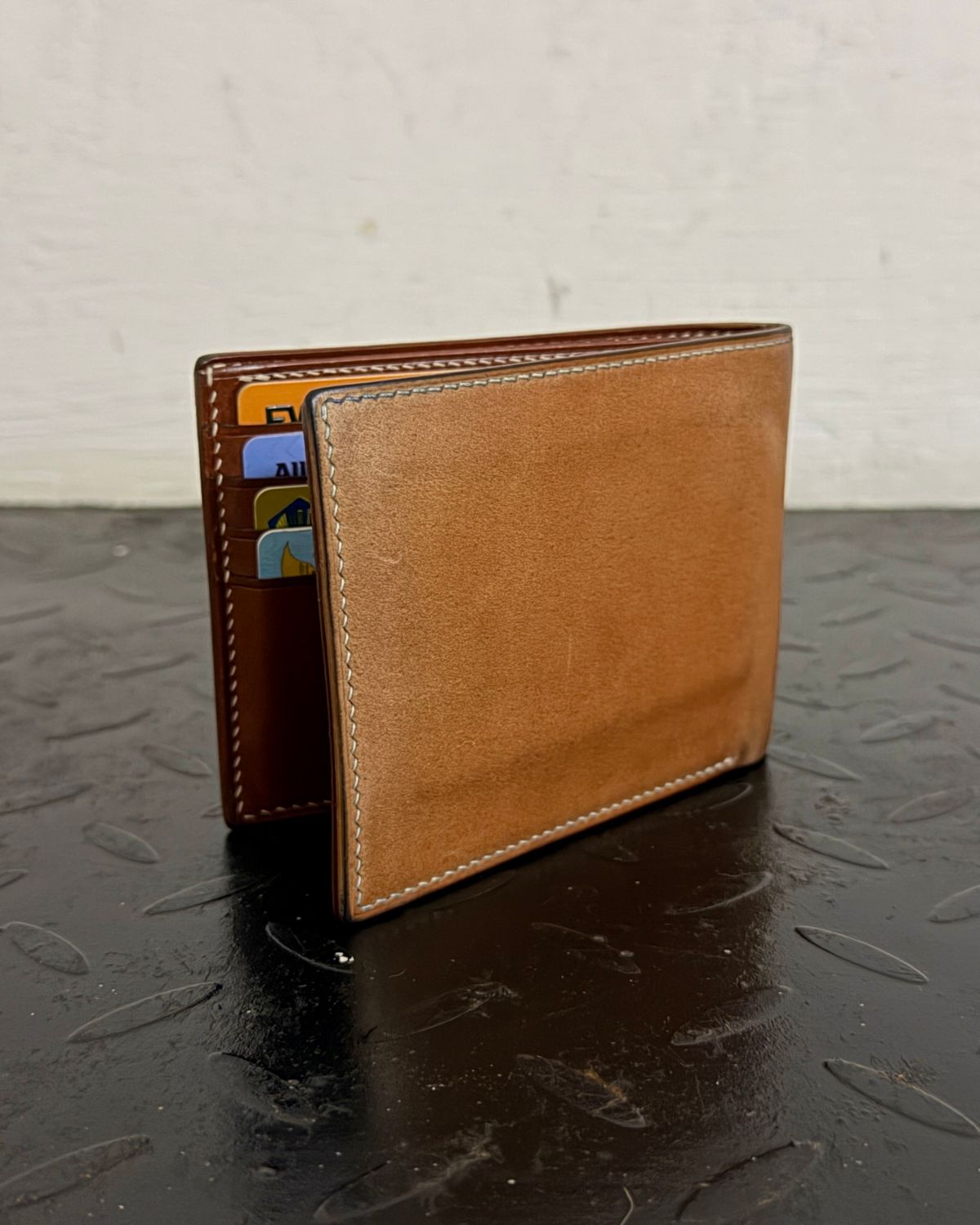 Photo by arnolddkoot on April 1, 2026 of the GitsiRosdiani Bifold Wallet in Shinki Natural Shell Cordovan & Conceria Walpier Brown Buttero.