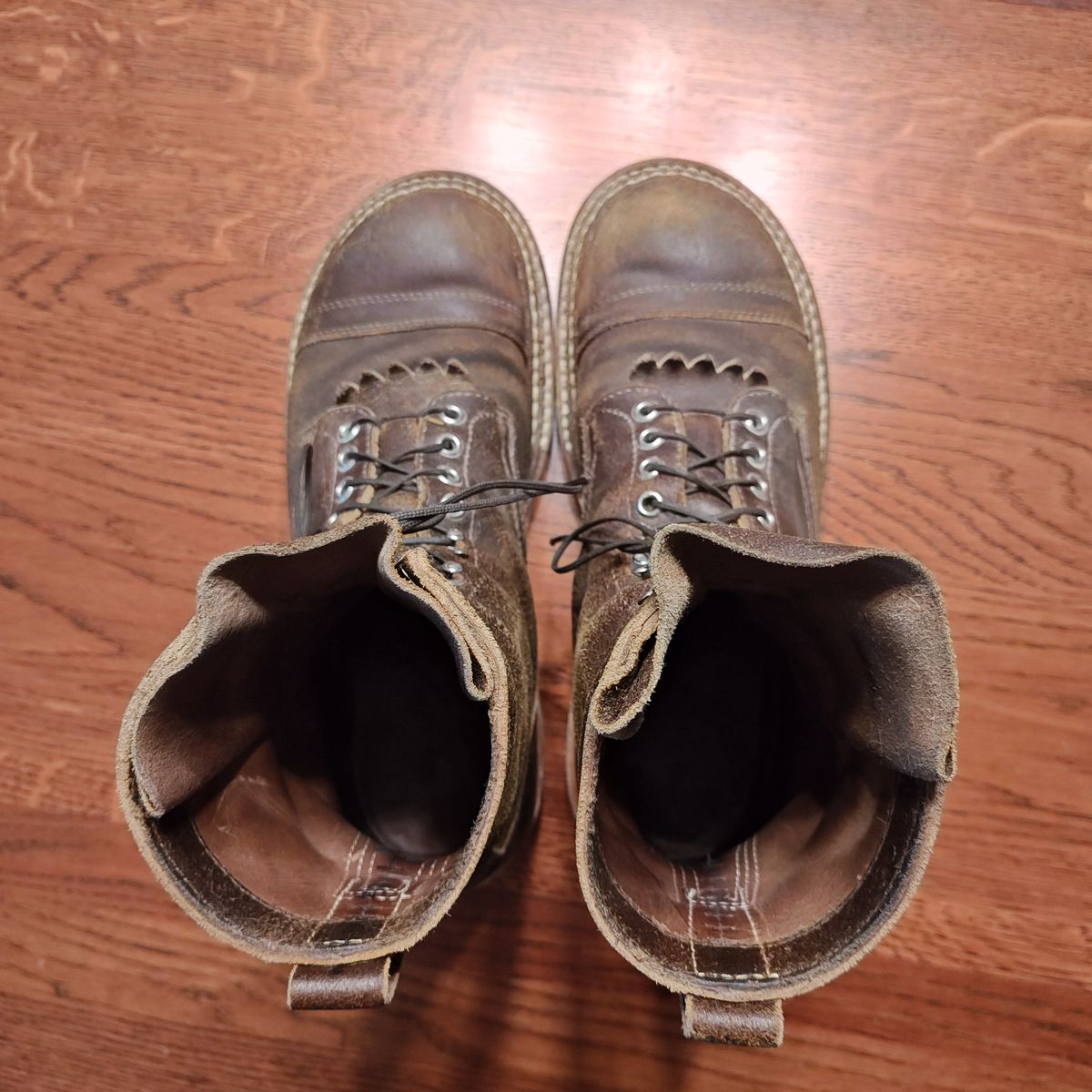 Photo by Spo1800 on November 1, 2025 of the White's Bounty Hunter in Horween Cinnamon Waxed Flesh.