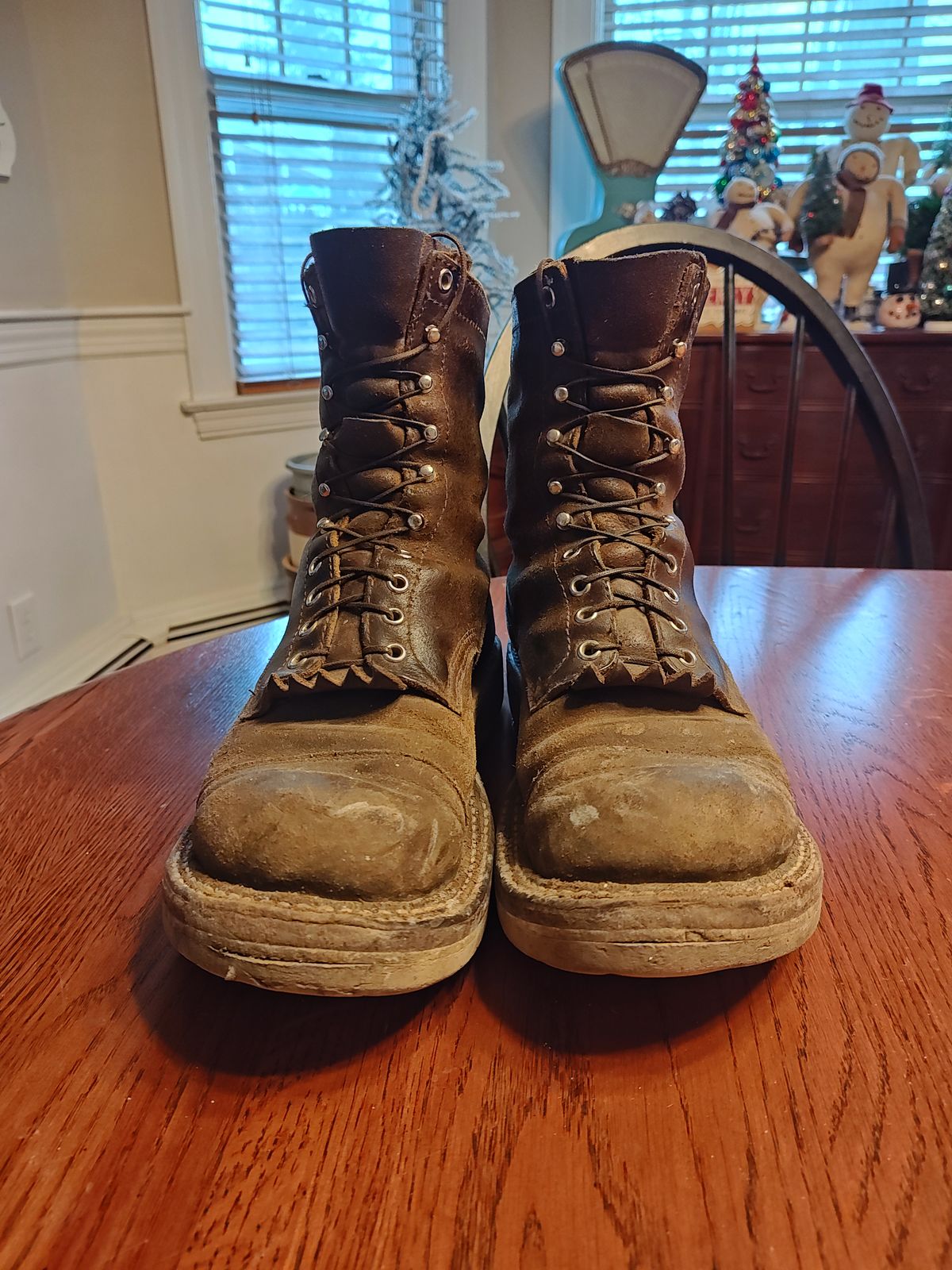 Photo by Spo1800 on January 4, 2026 of the White's Bounty Hunter in Horween Cinnamon Waxed Flesh.