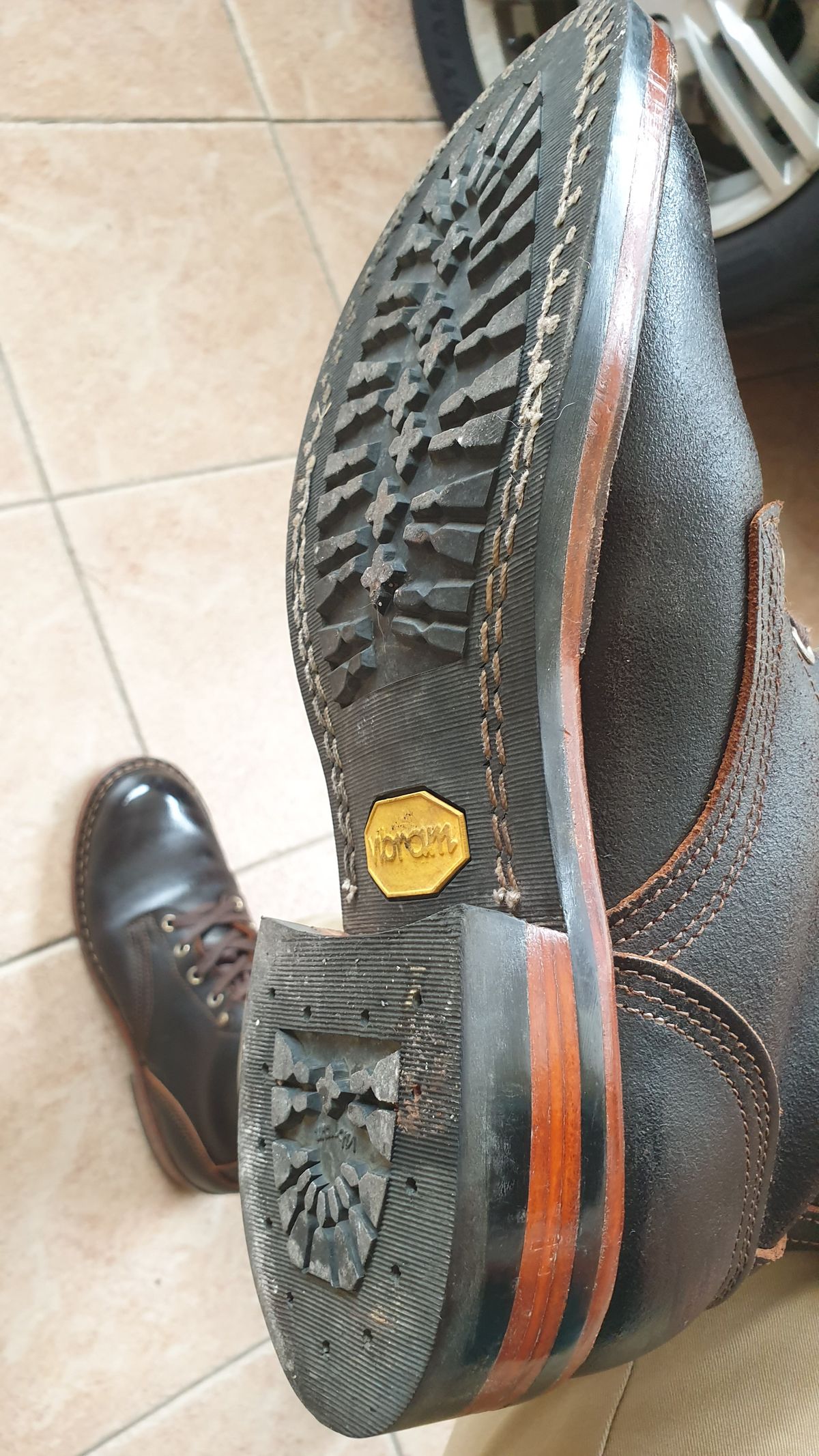 Photo by seeking_fullfilment on May 3, 2025 of the Nicks Officer in Horween Brown Waxed Flesh.