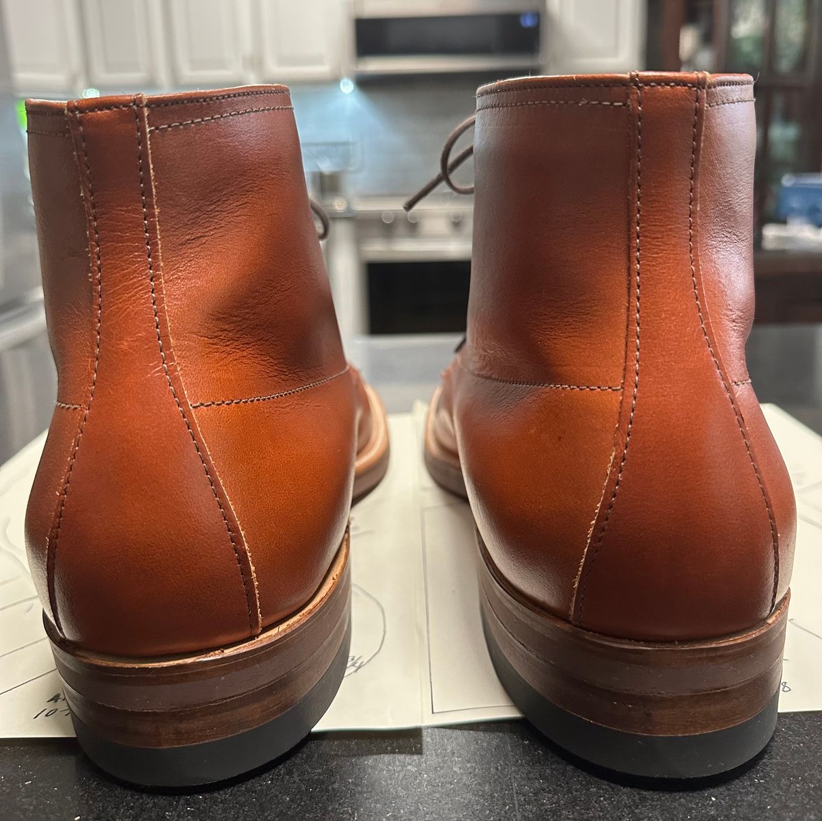 Photo by Rick11 on October 1, 2024 of the Alden Alden 405 in Brown Calfskin.