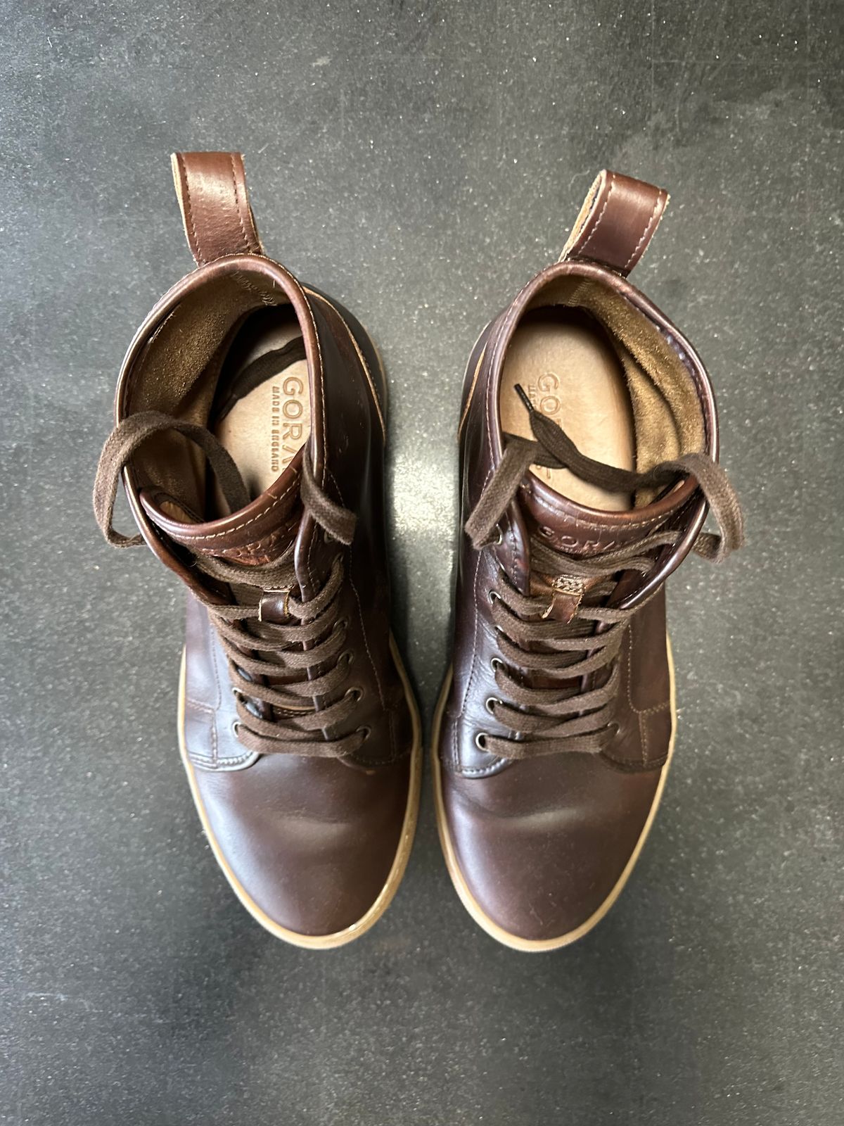 Photo by Rick11 on November 5, 2024 of the Goral Smugs in Horween Brown Chromexcel.