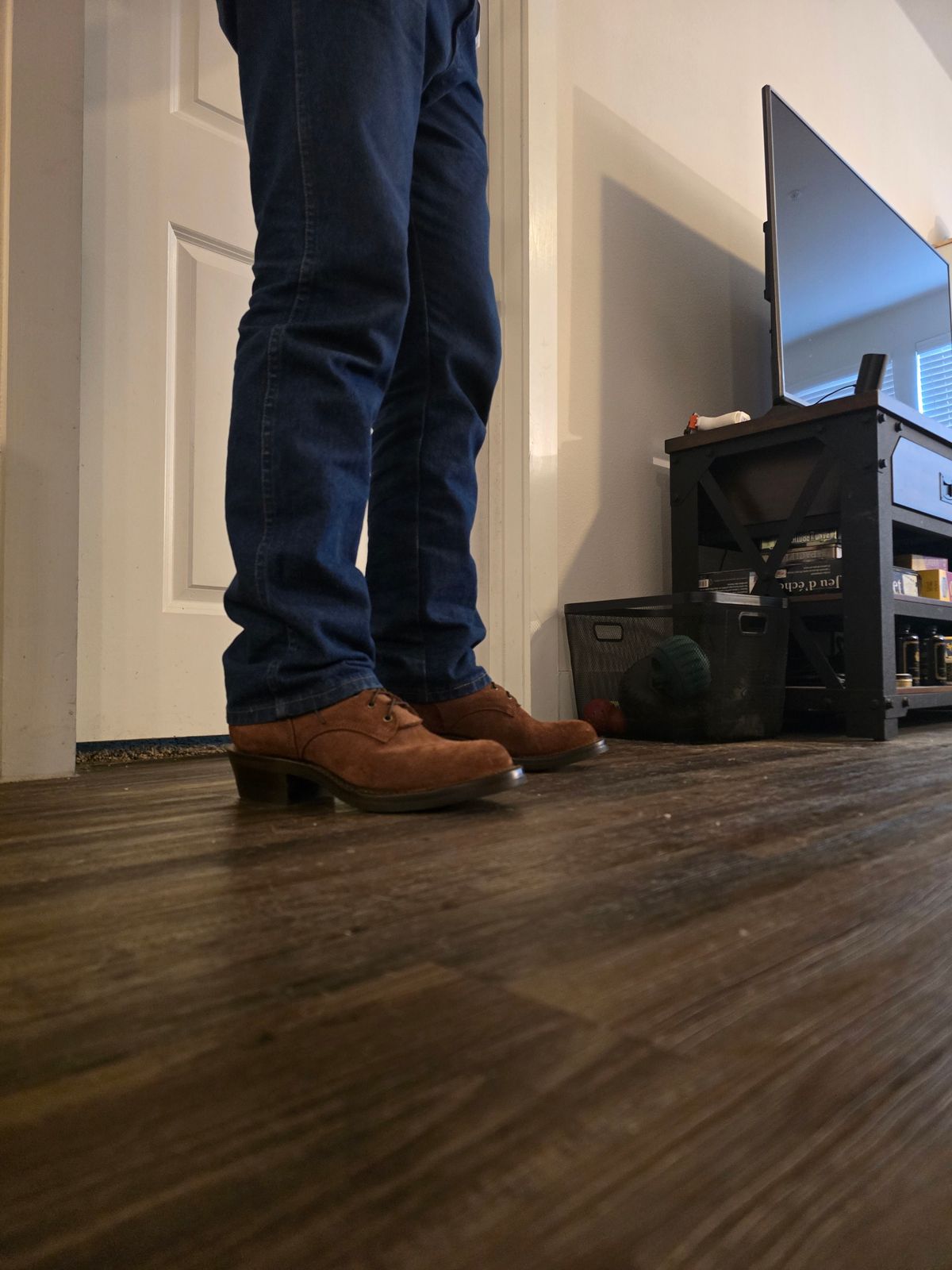 Photo by Bobwoobe on July 3, 2026 of the Frank's Boots Wilshire in Seidel Chocolate Oil Tan Roughout.