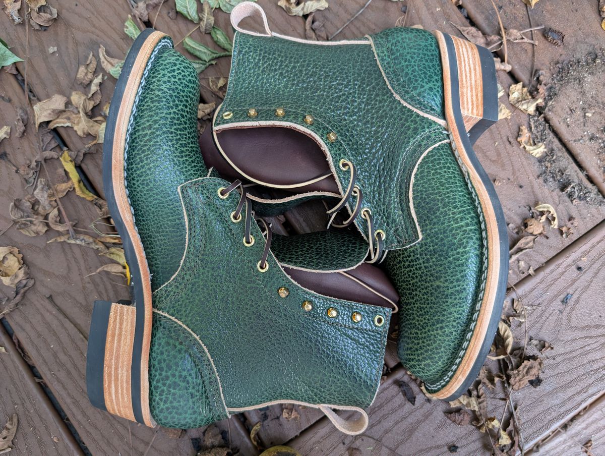 Photo by thetable123 on October 4, 2025 of the Nicks MTO in Horween Yellowstone Greener Pastures.