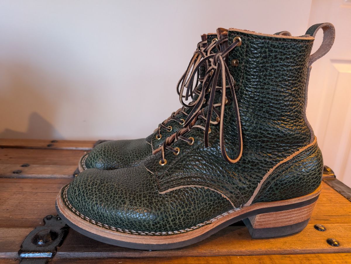 Photo by thetable123 on December 4, 2025 of the Nicks MTO in Horween Yellowstone Greener Pastures.
