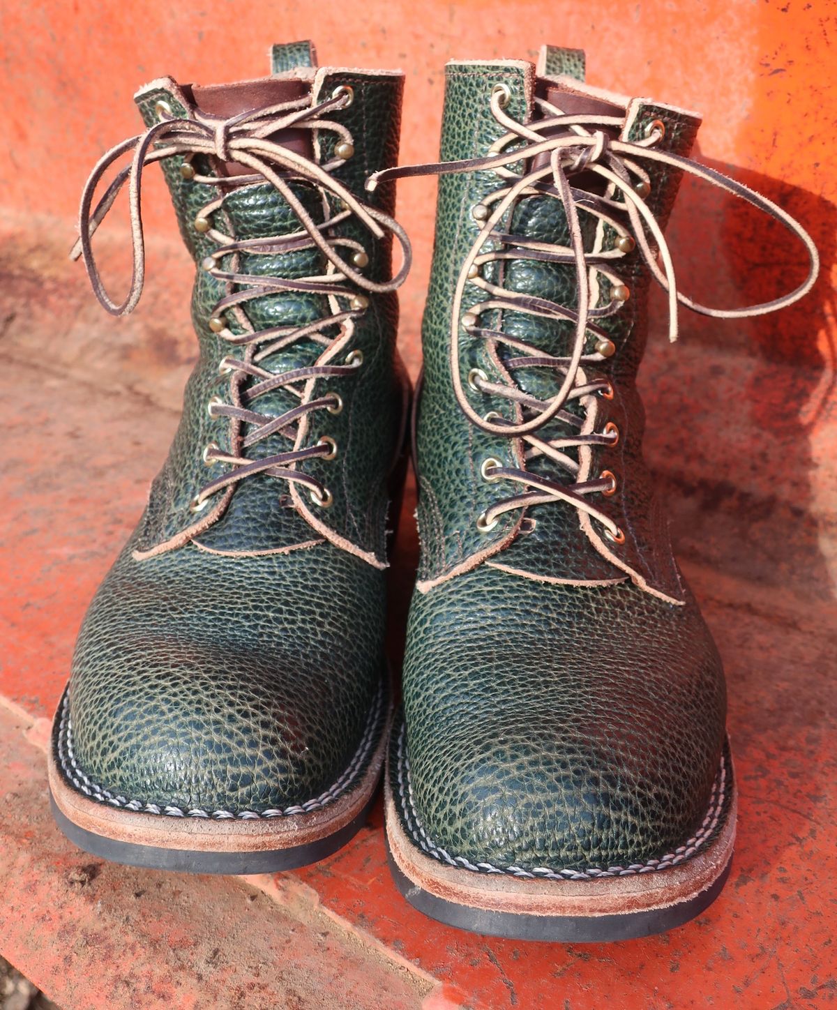 Photo by thetable123 on January 5, 2026 of the Nicks MTO in Horween Yellowstone Greener Pastures.