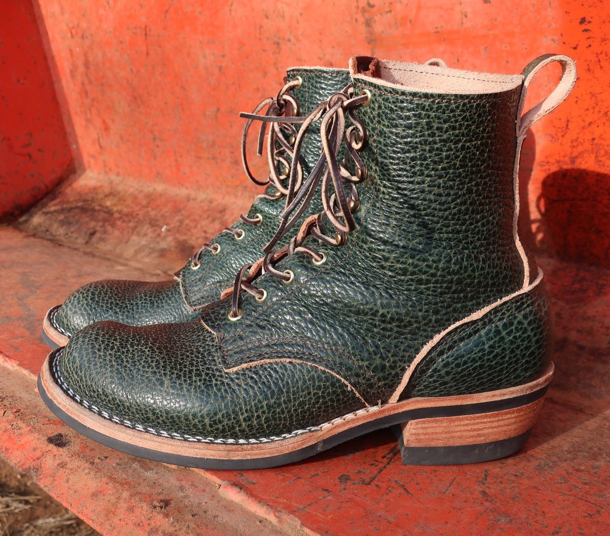 Photo by thetable123 on January 5, 2026 of the Nicks MTO in Horween Yellowstone Greener Pastures.