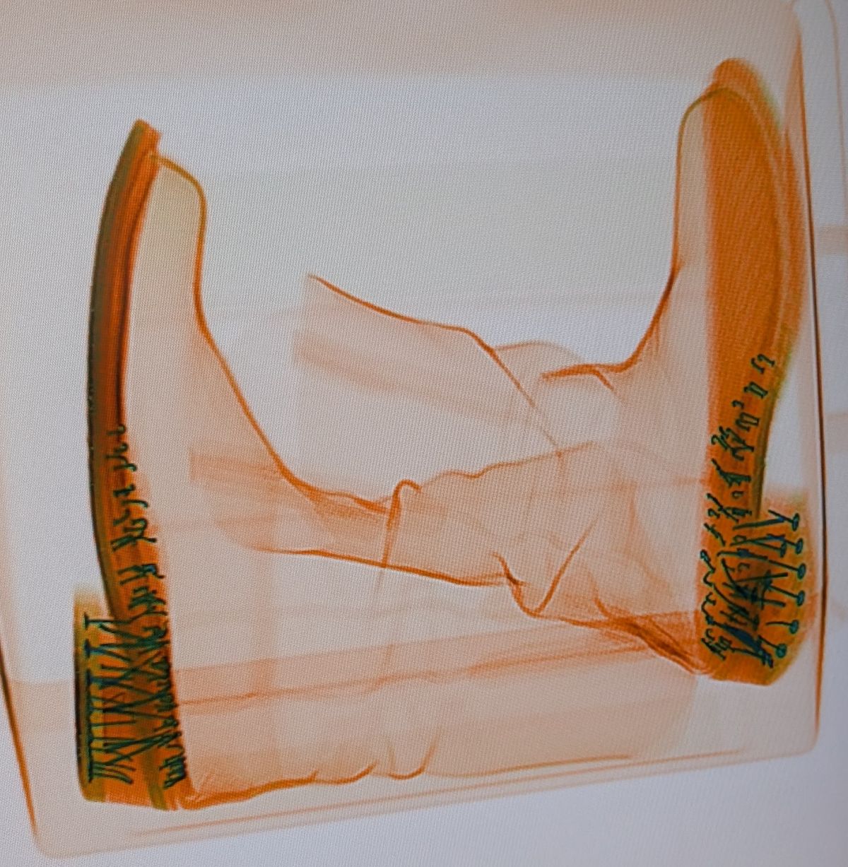 Photo by thetable123 on April 1, 2026 of the Nicks Palouse in Horween natural Predator.